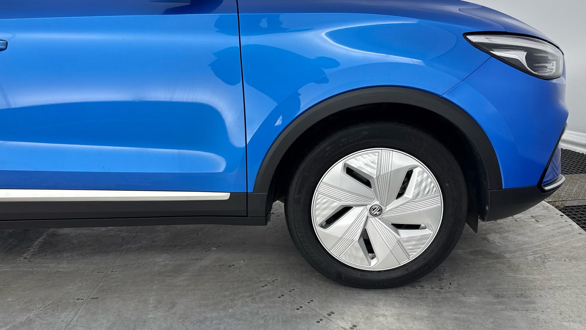 MG ZS view 21