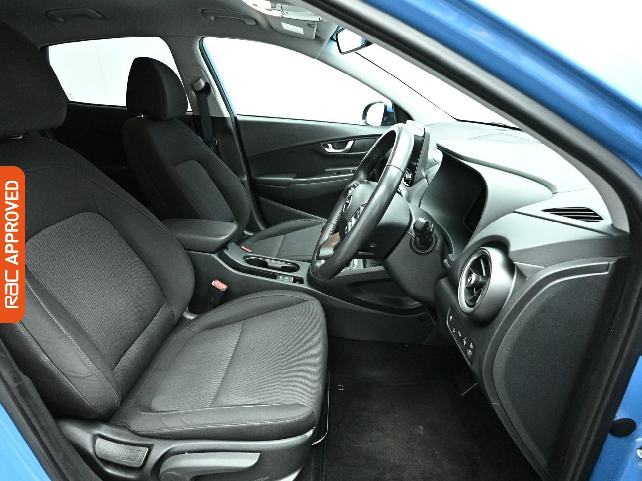 Hyundai Kona view 12