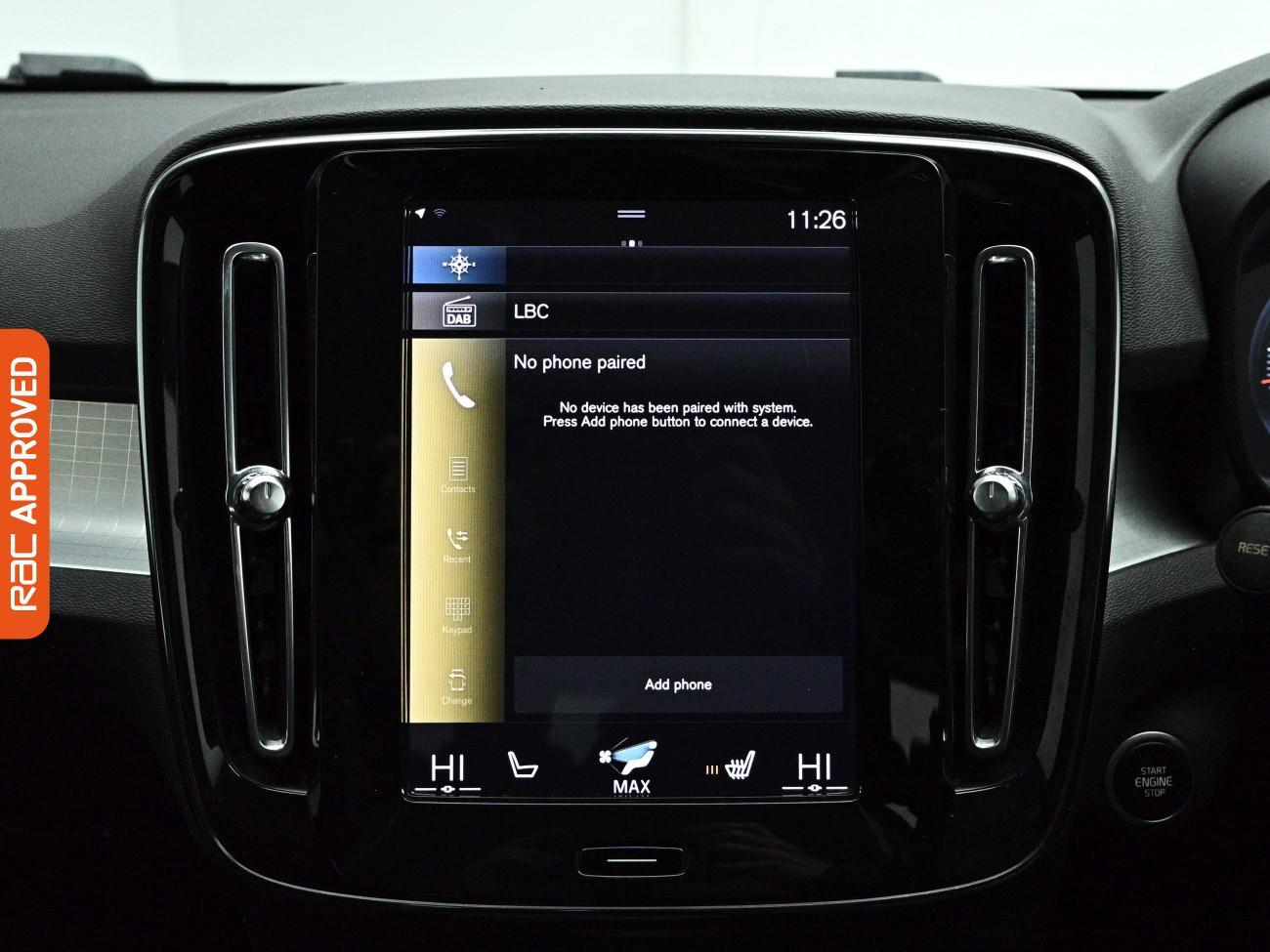 Volvo XC40 view 15