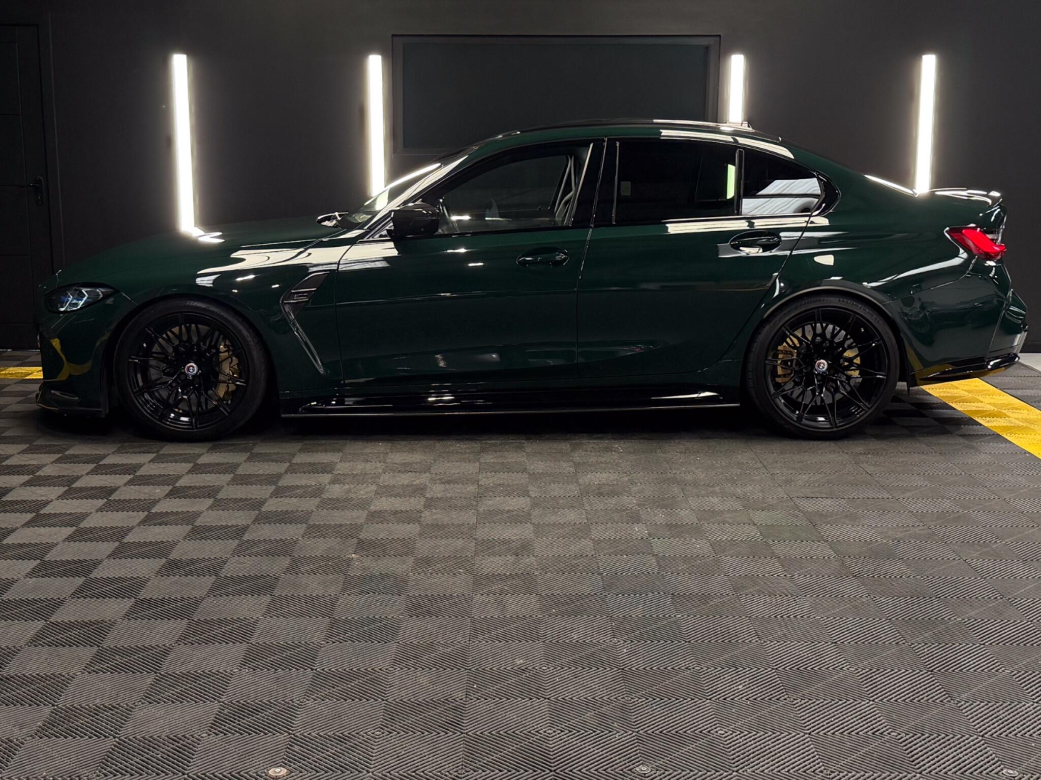 BMW M3 view 3