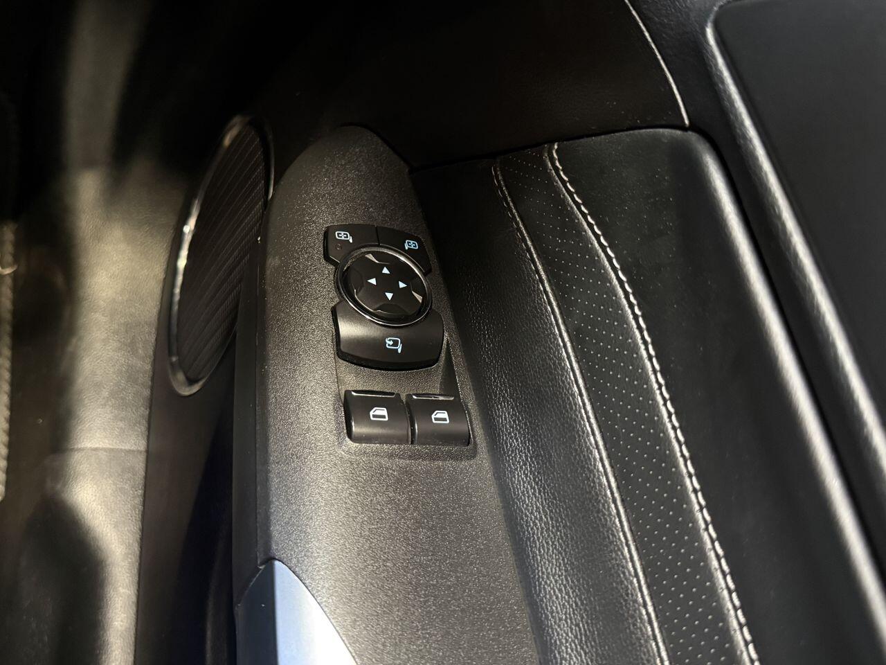 Ford Mustang view 44