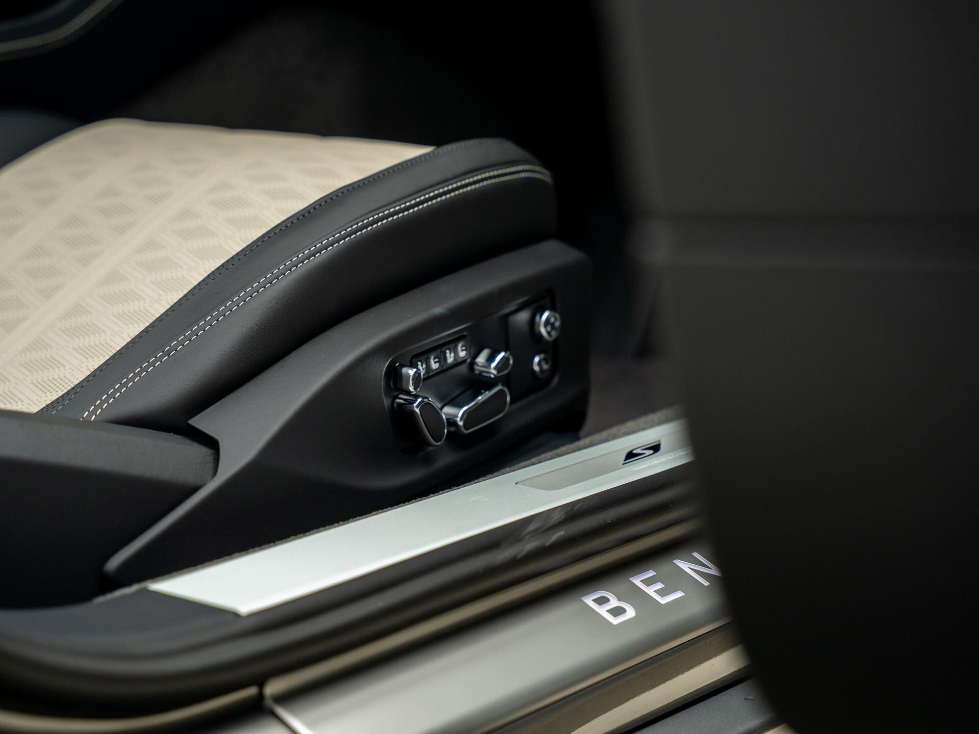 Bentley Continental view 34