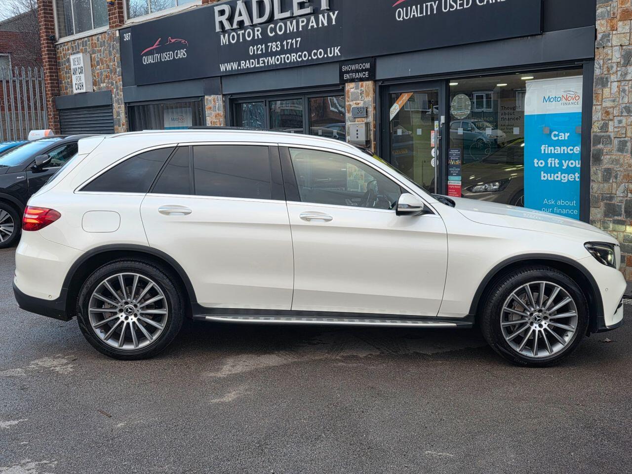 Mercedes-Benz GLC view 21