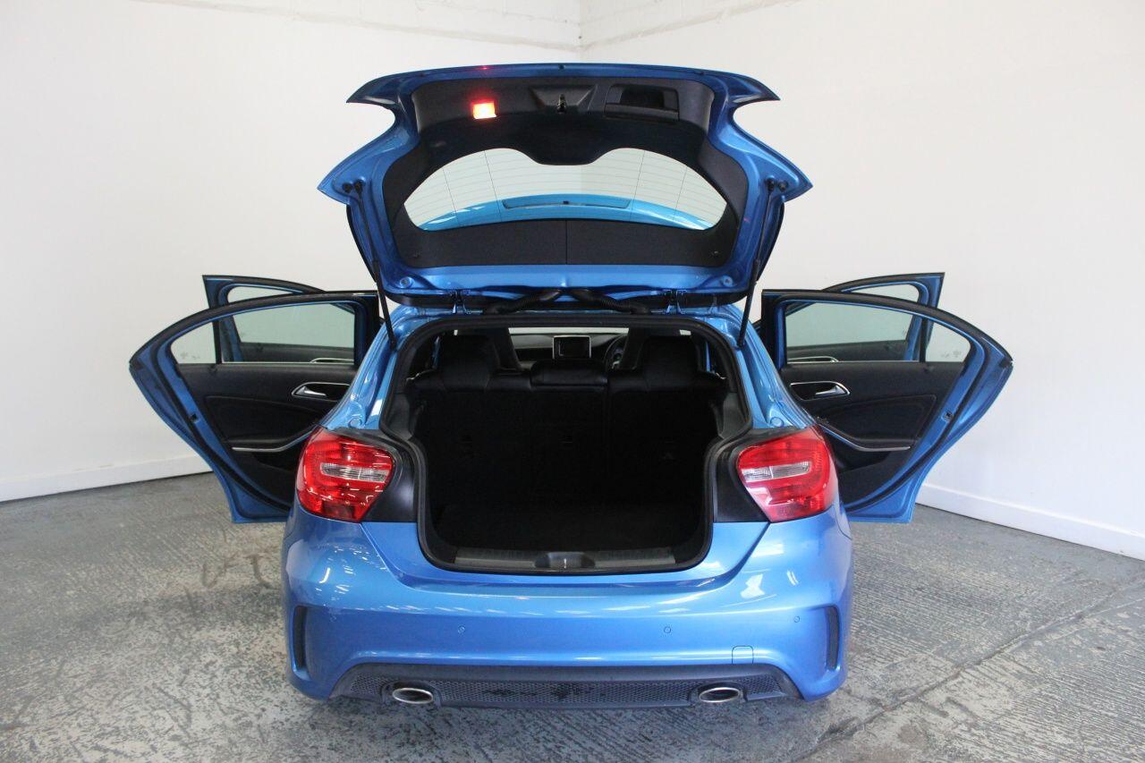 Mercedes-Benz A-Class view 23