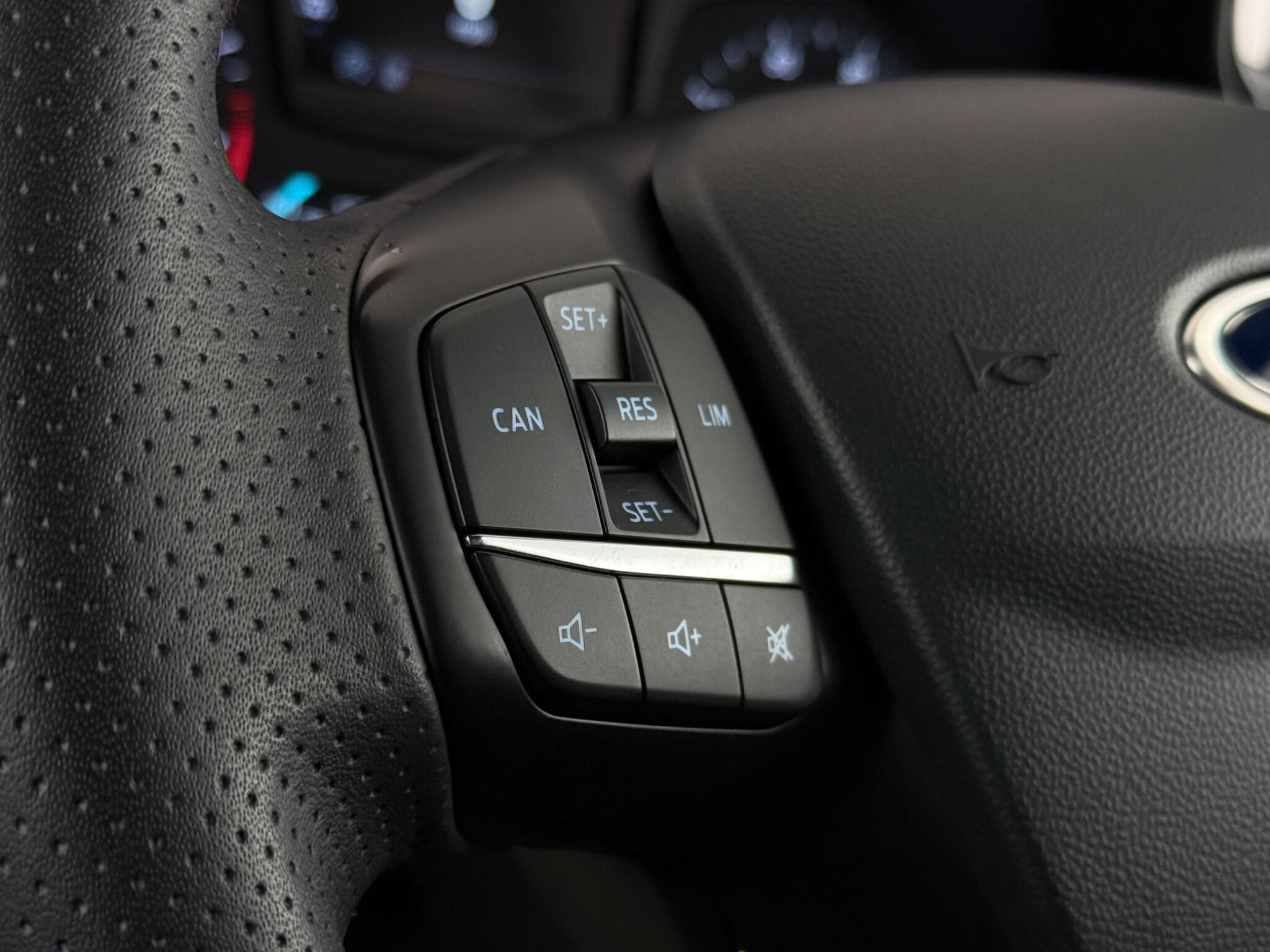 Ford Fiesta view 14