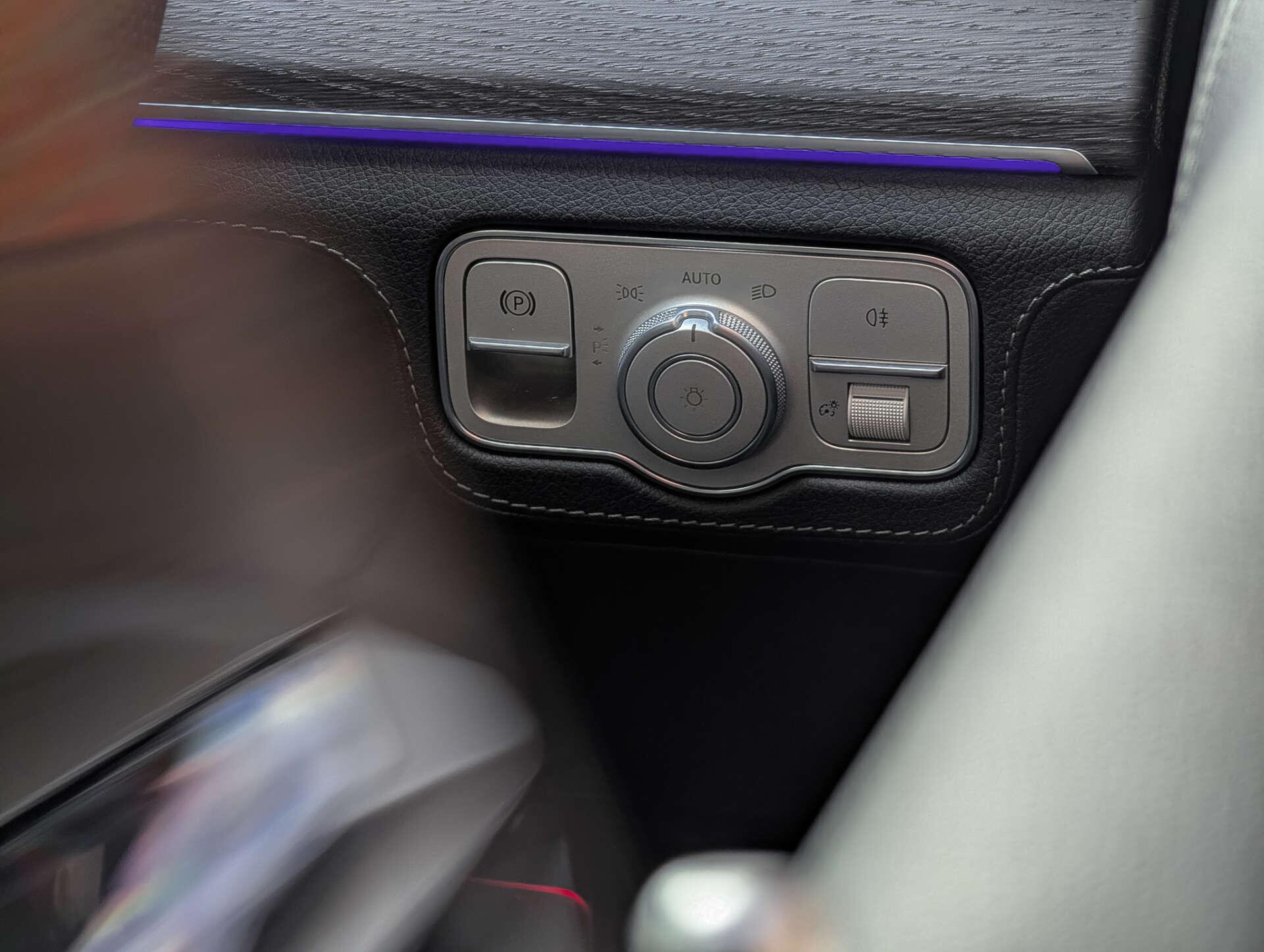 Mercedes-Benz Gle view 33