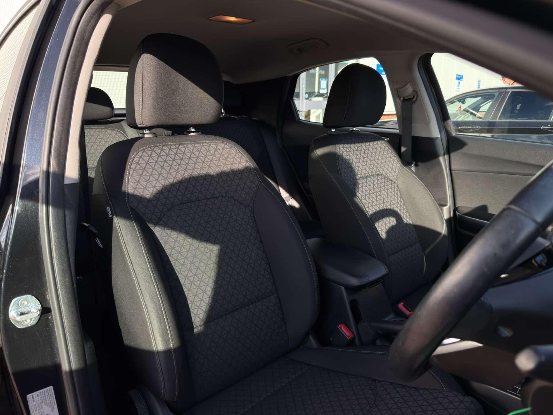 Kia Xceed view 13
