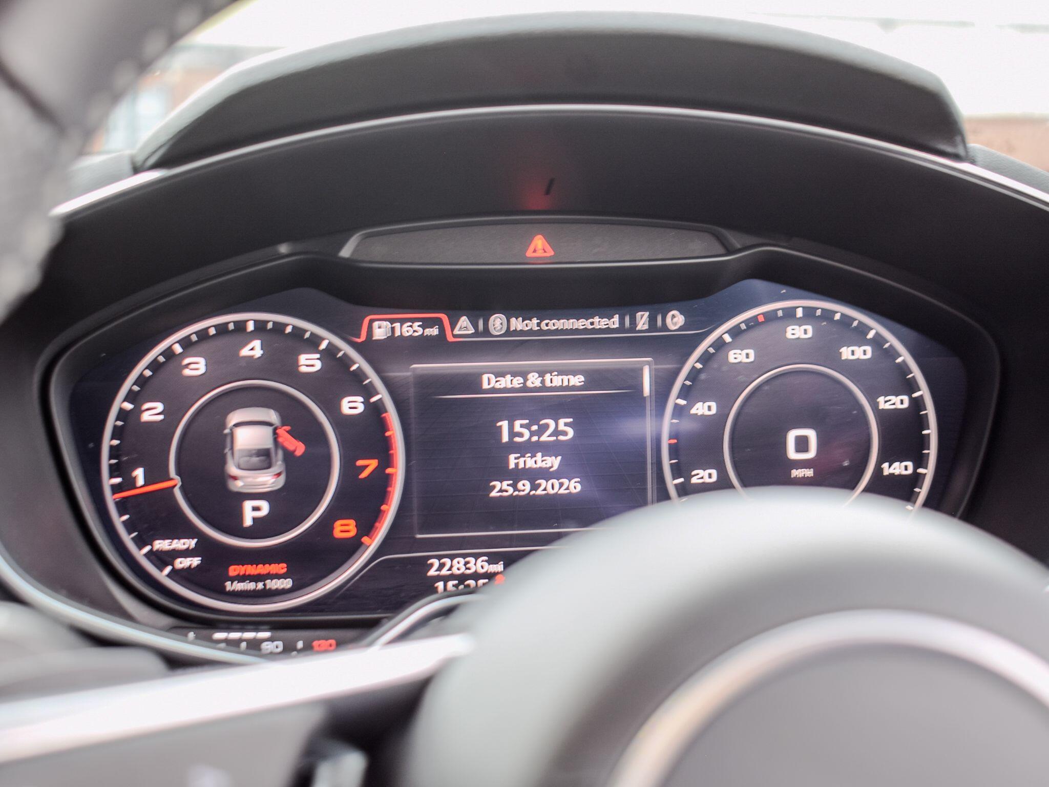 Audi TT view 23