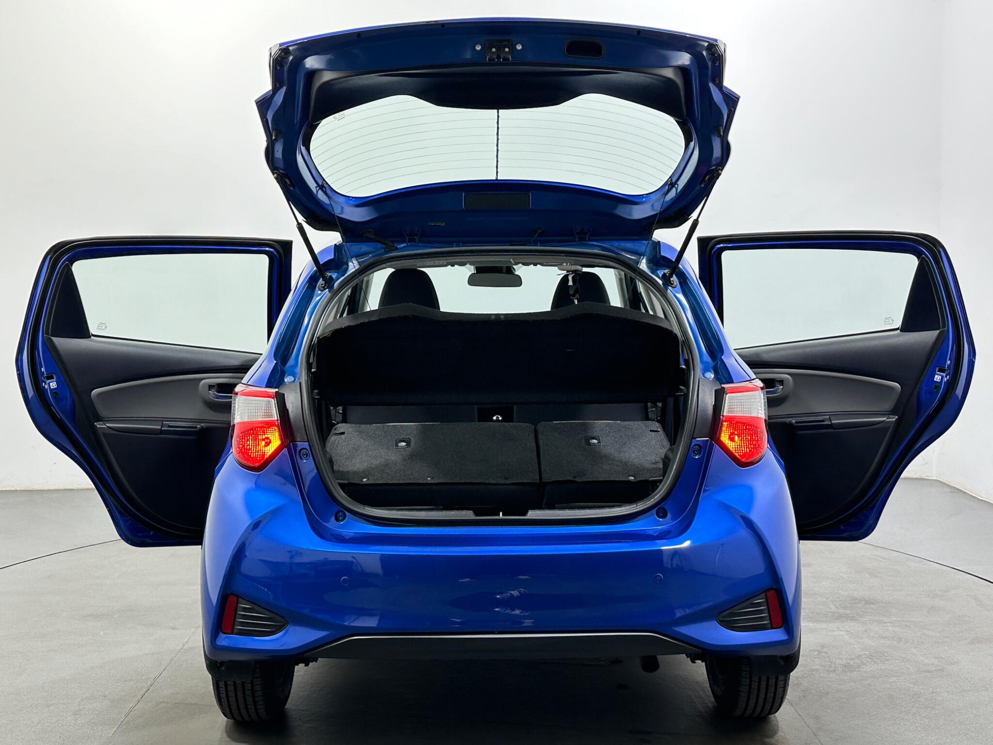 Toyota Yaris view 42