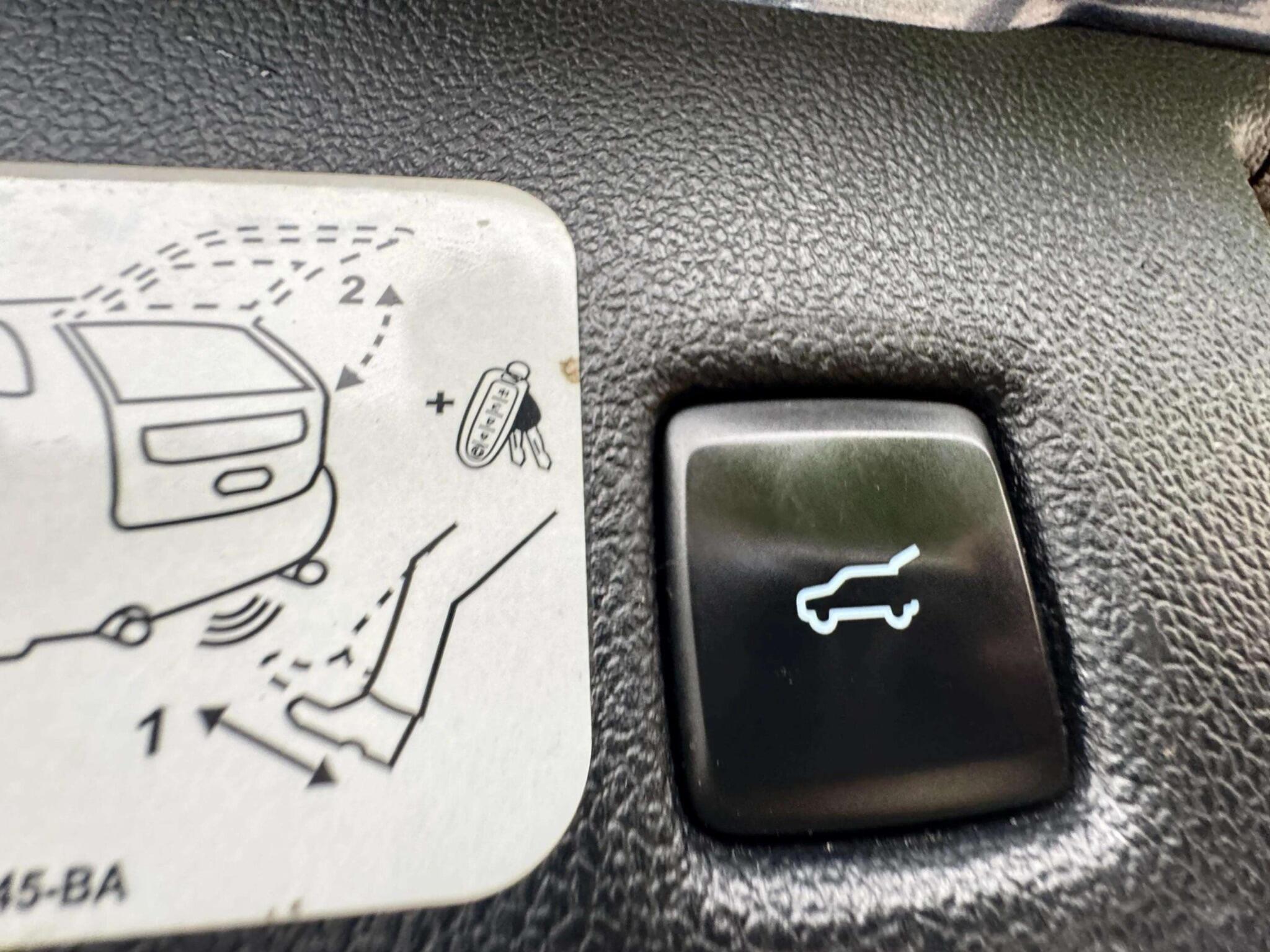 Ford Kuga view 78