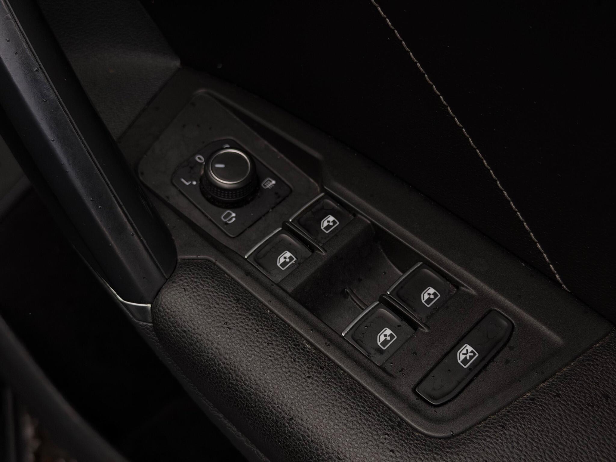 Volkswagen Tiguan view 23