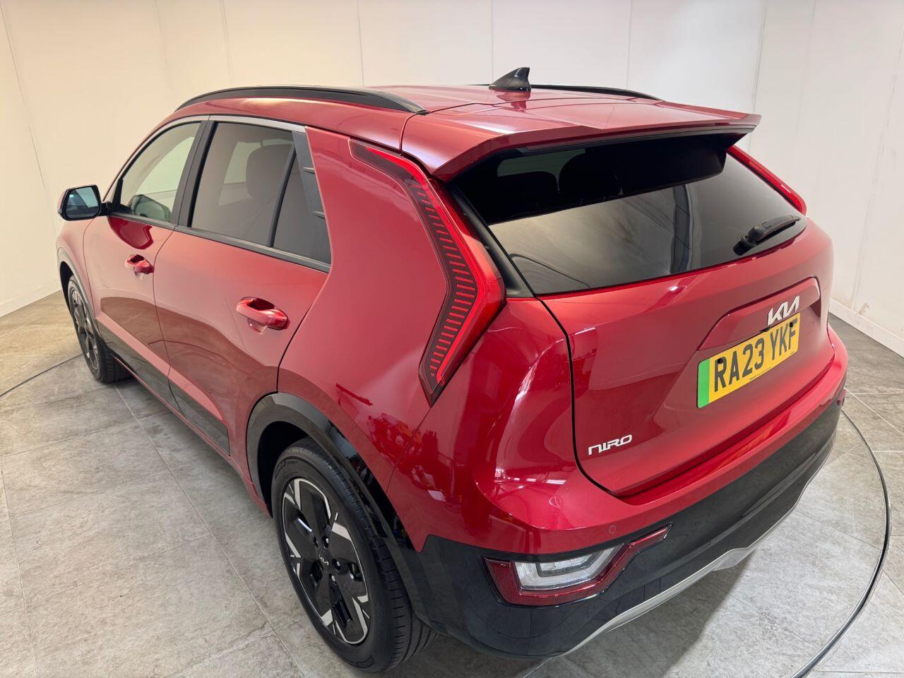 Kia Niro view 11