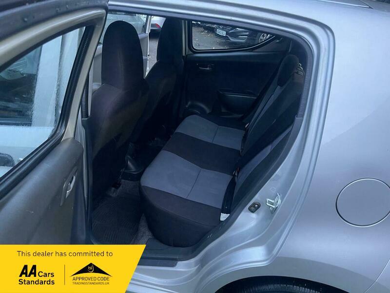 2014 Suzuki Alto image 26