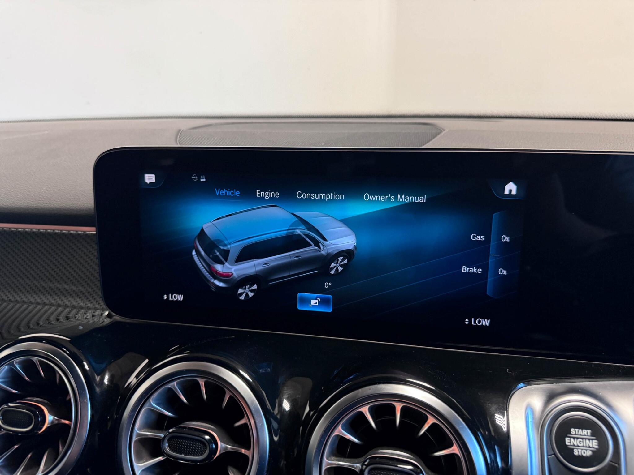 Mercedes-Benz GLB view 47