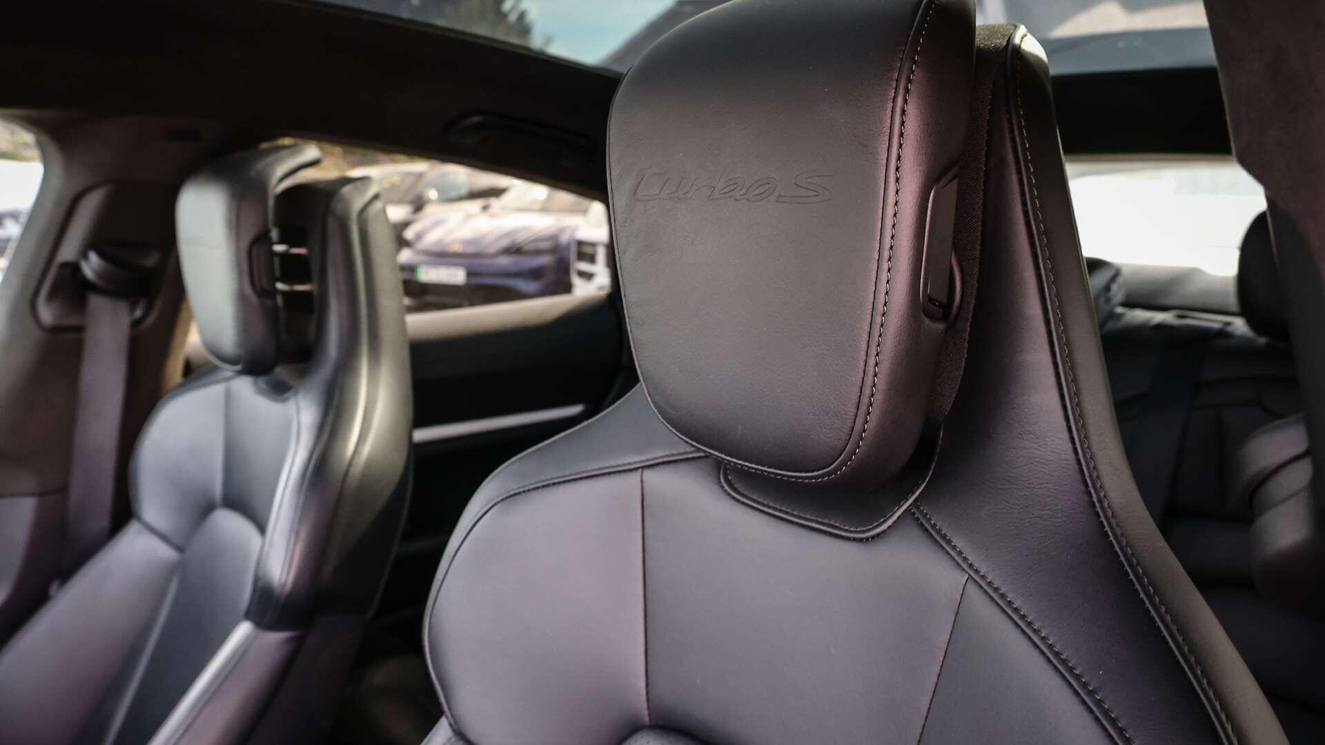 Porsche Taycan view 16