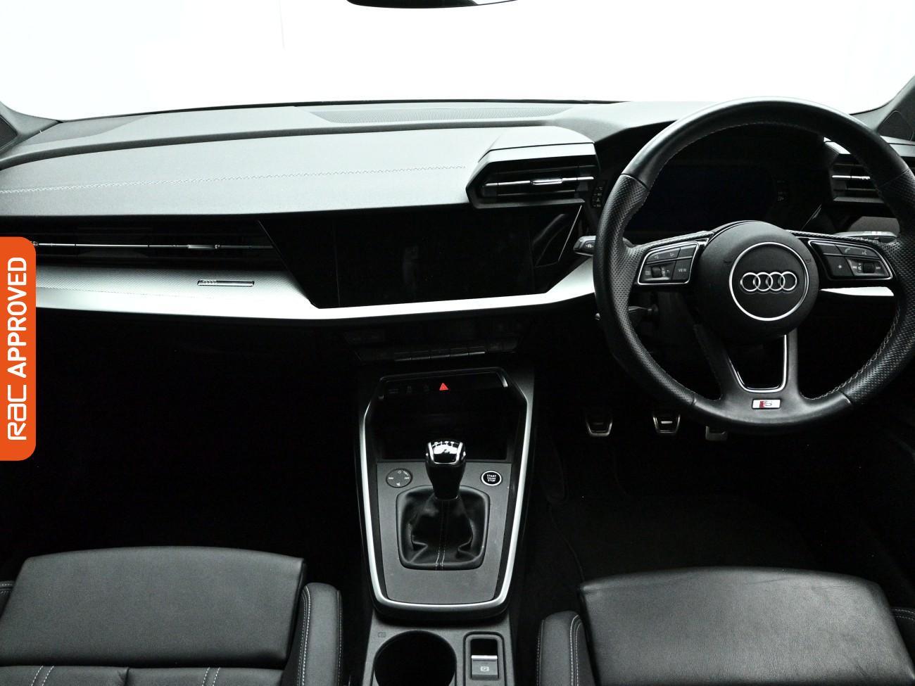 Audi A3 view 9