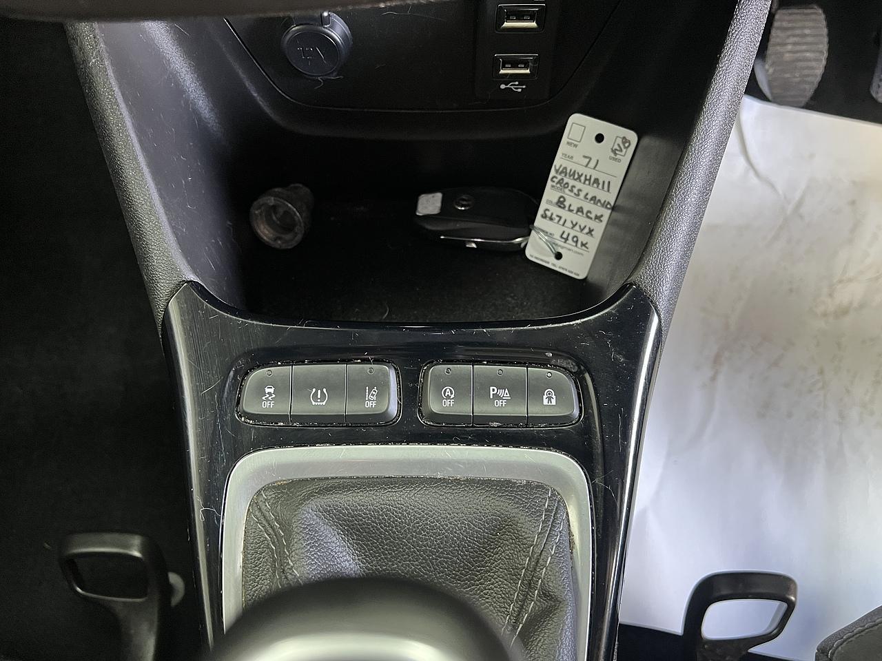 Vauxhall Crossland view 13