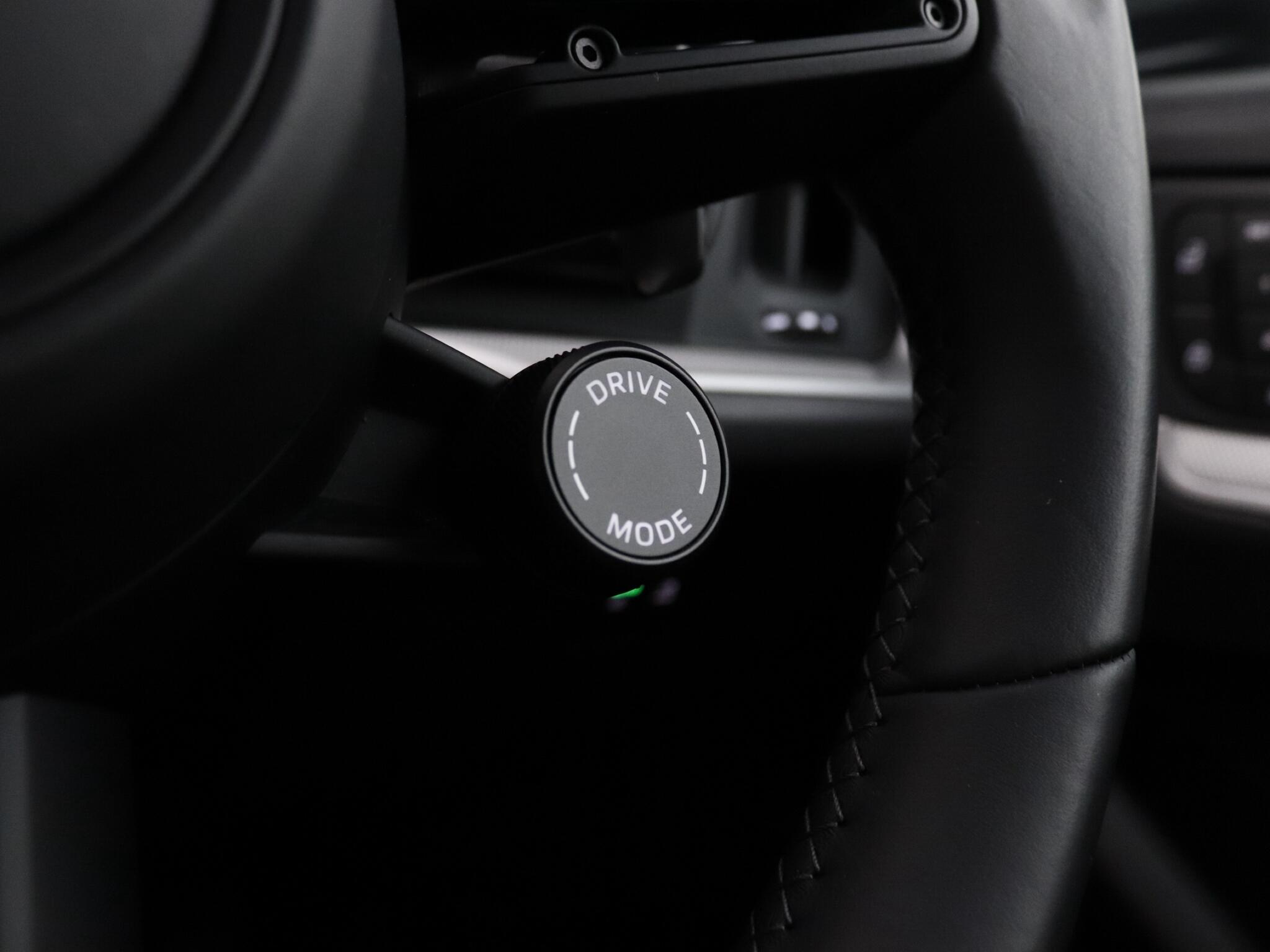 Porsche Cayenne view 38