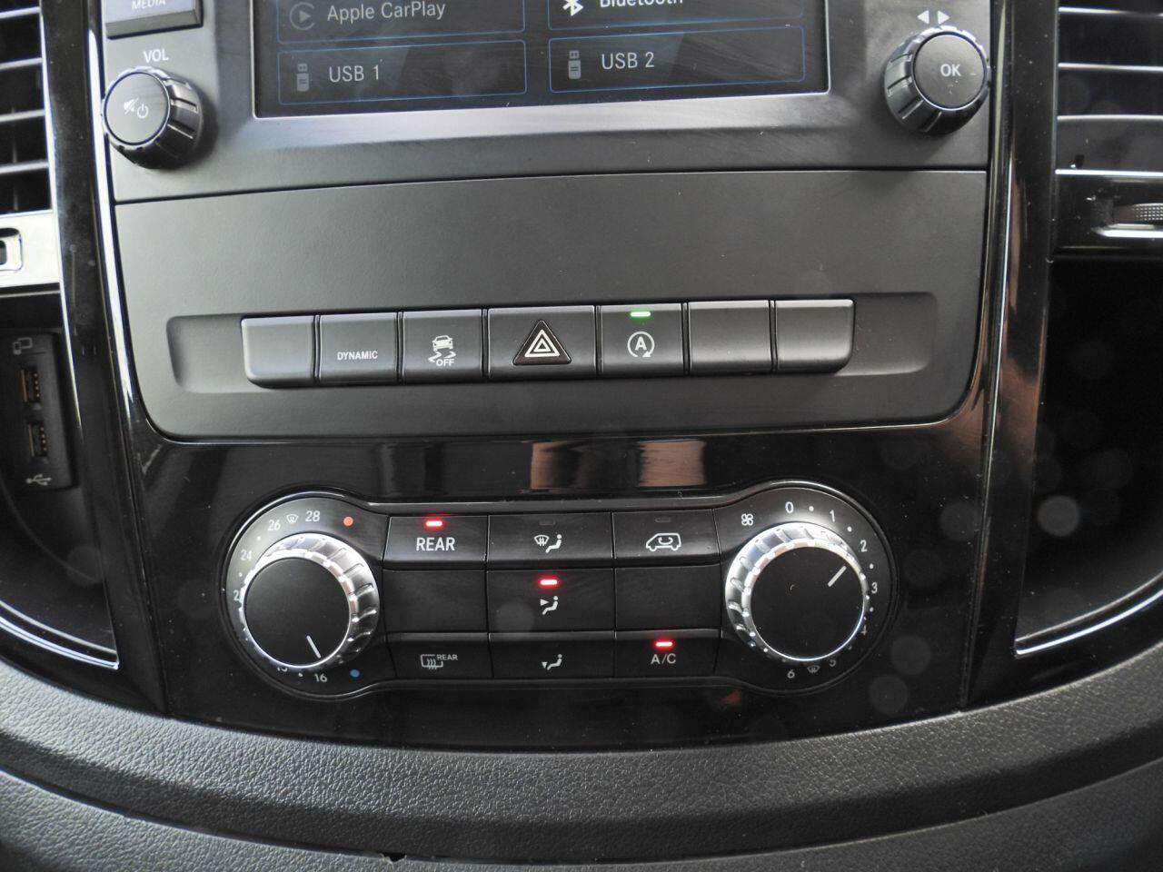 Mercedes-Benz Vito view 35
