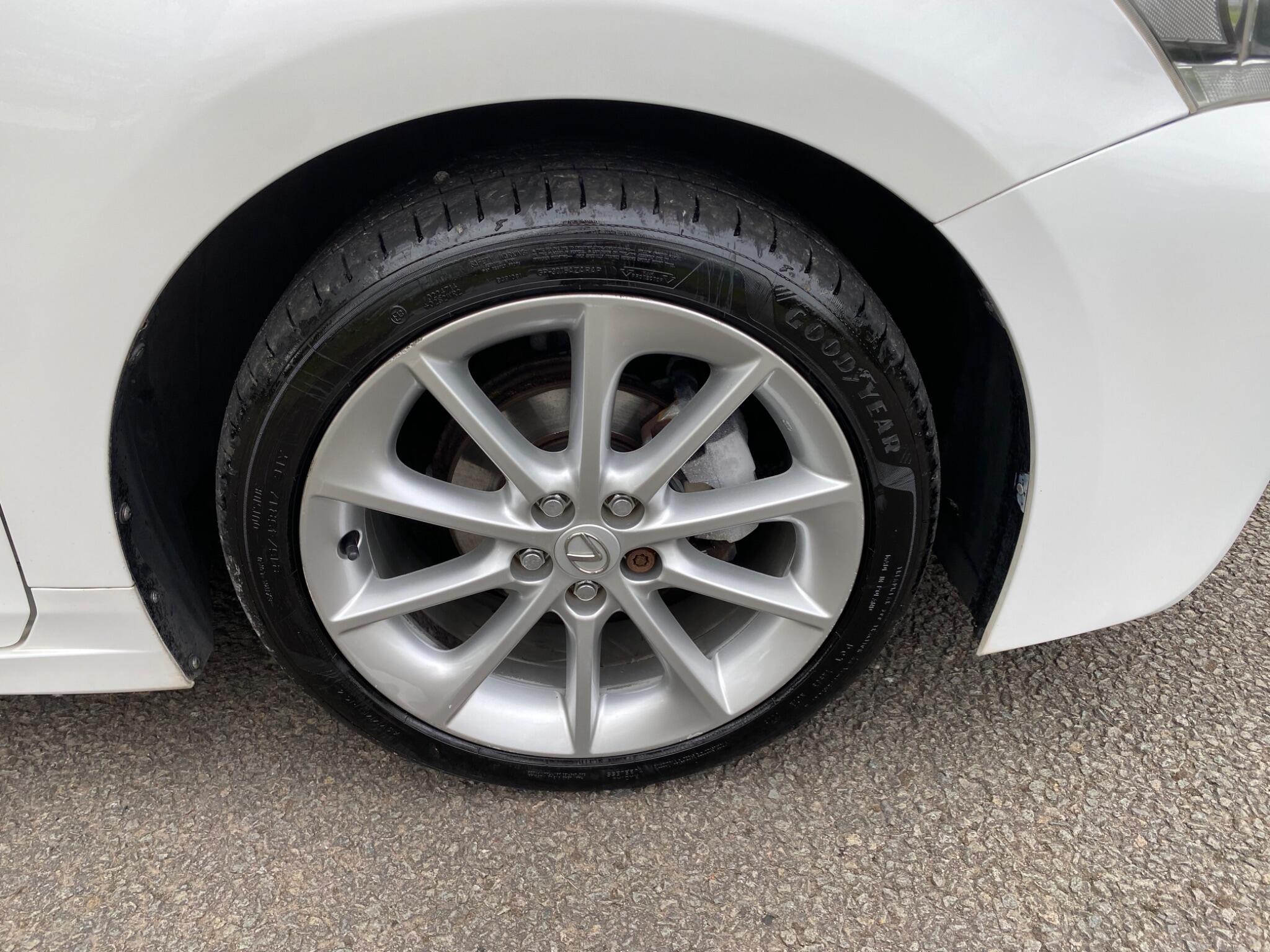 Lexus CT view 25