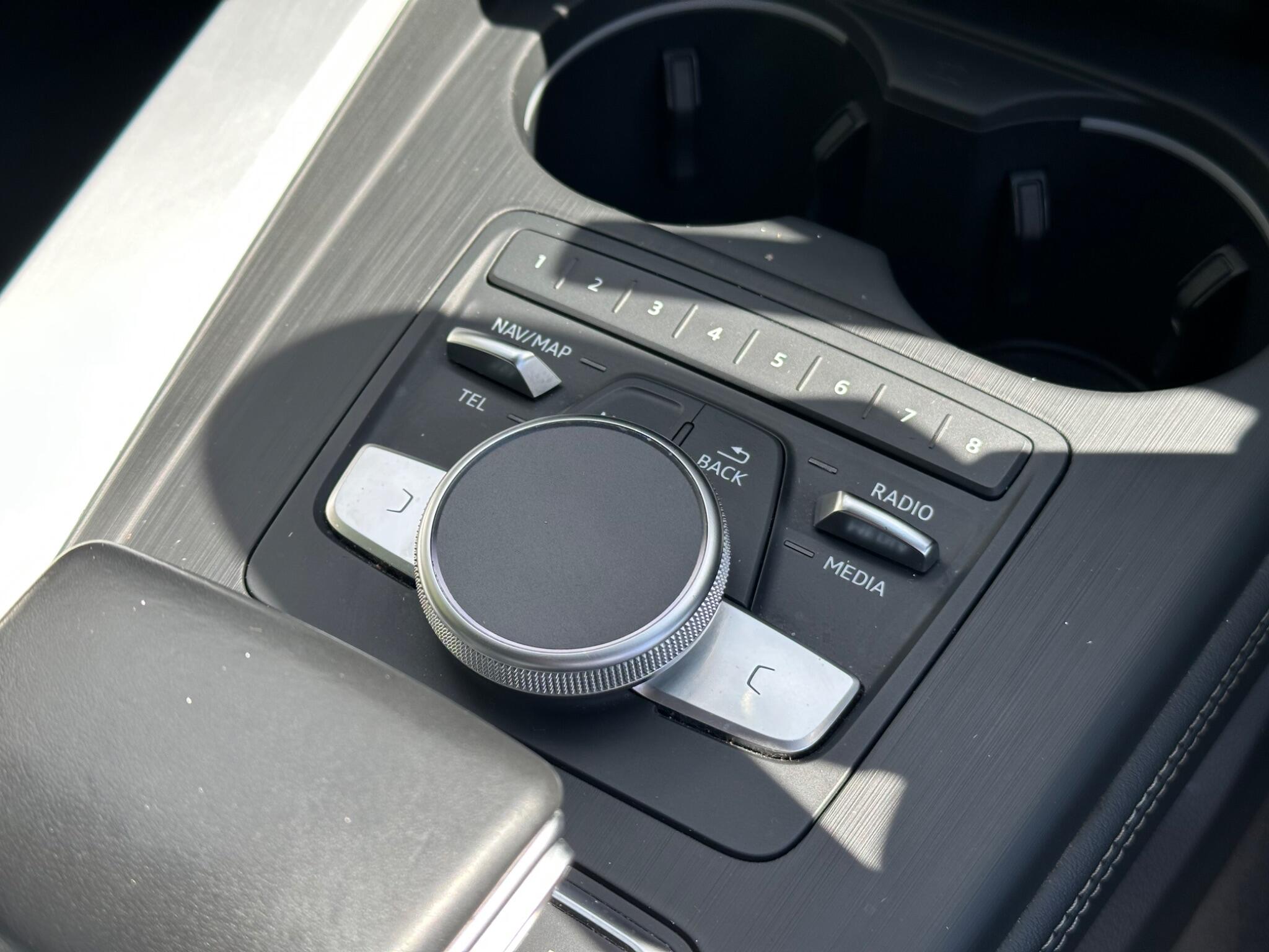 Audi S5 view 16