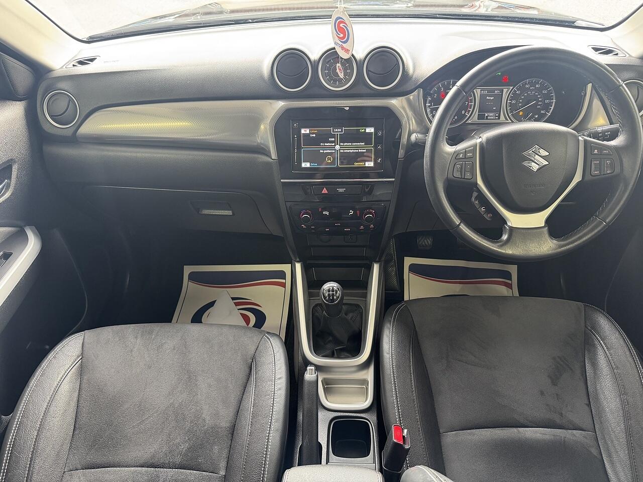 Suzuki Vitara view 15