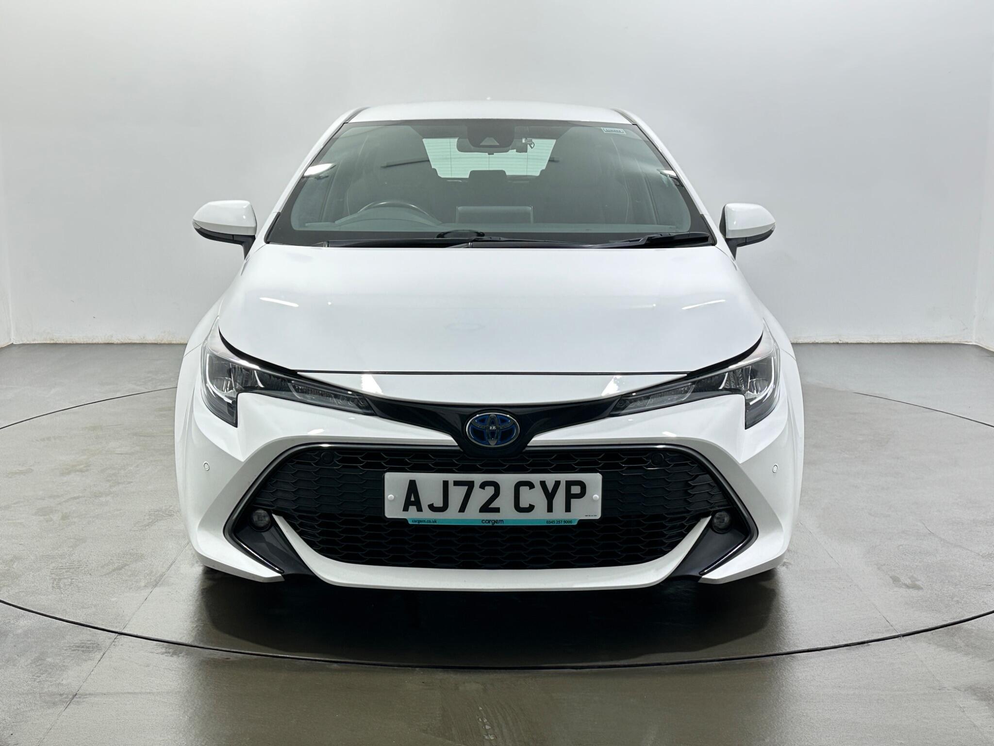 Toyota Corolla view 3