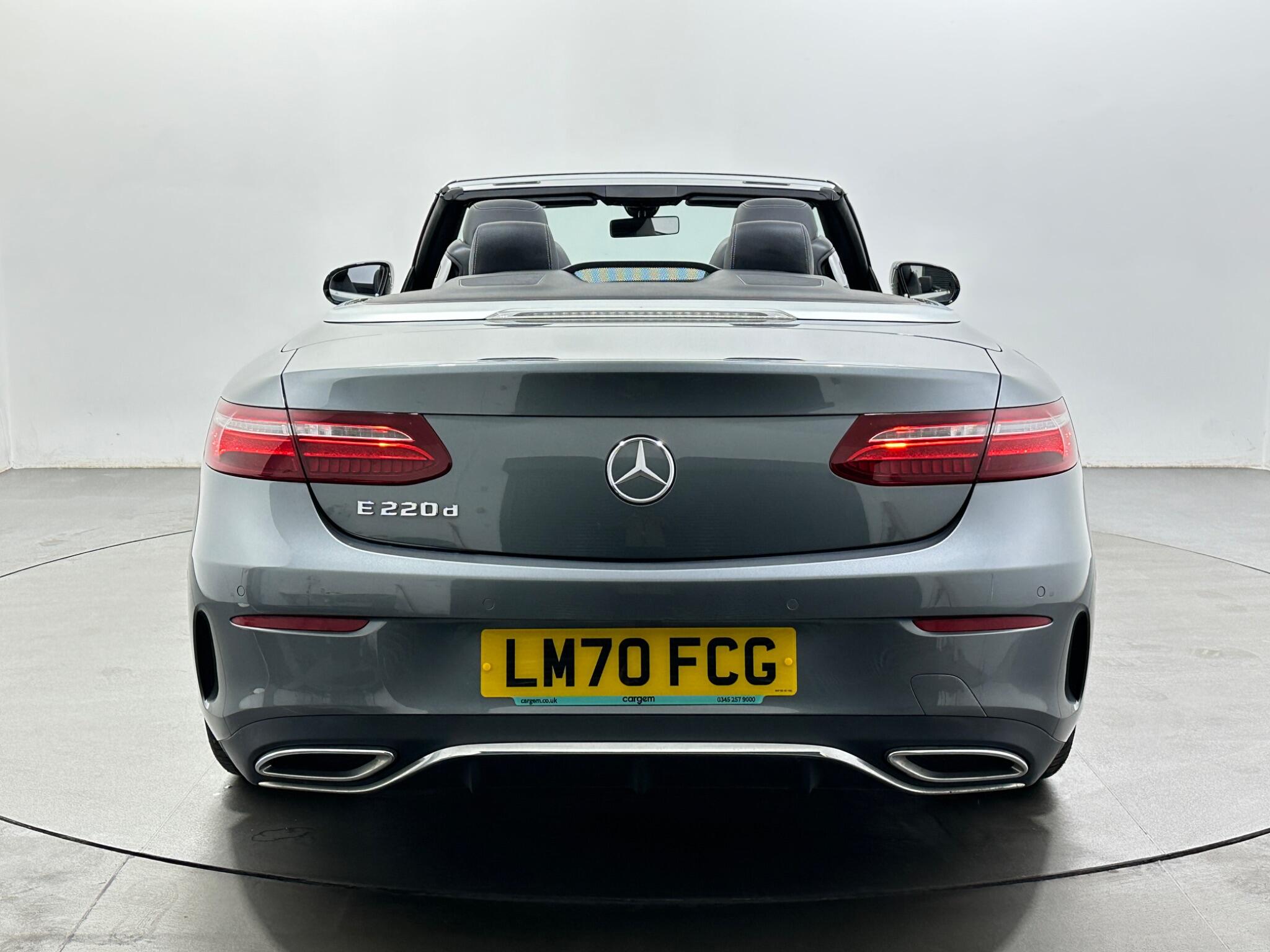 Mercedes-Benz E-Class view 7