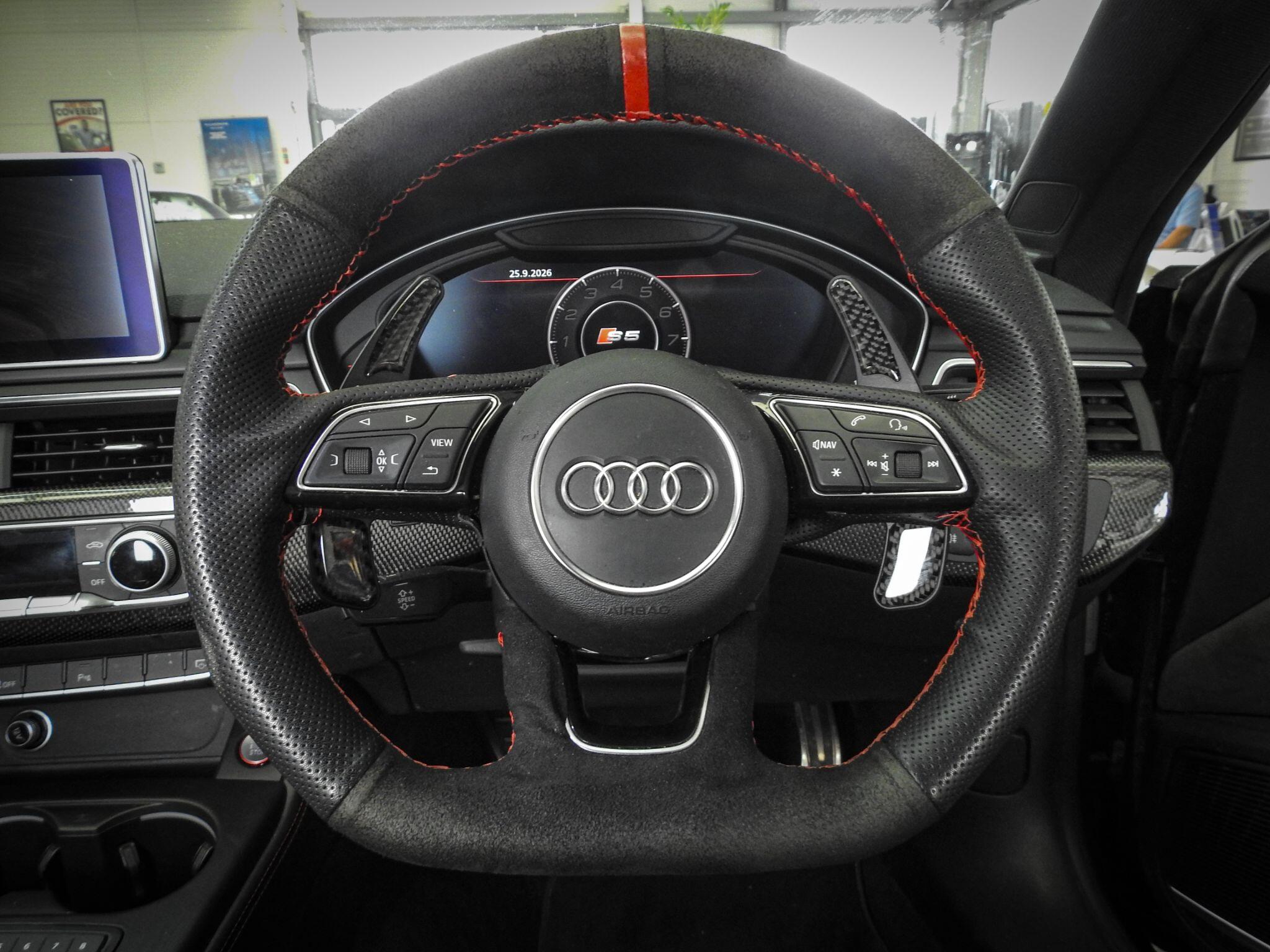 Audi S5 view 25