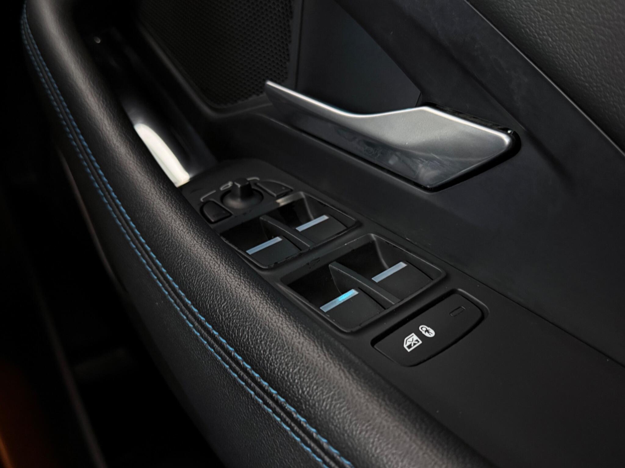 Jaguar E-Pace view 17
