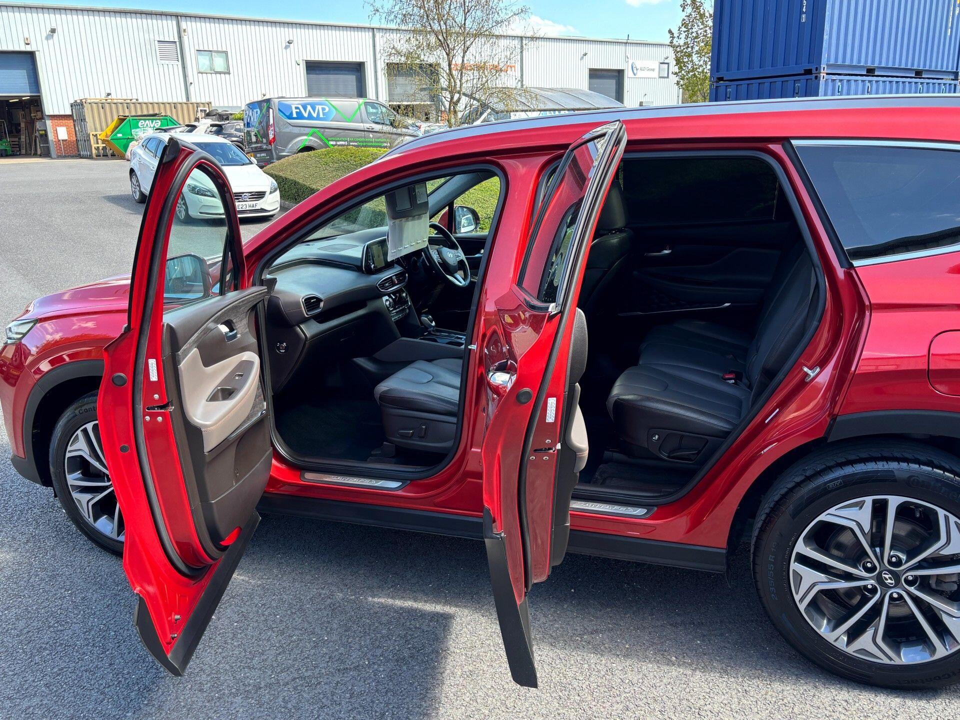 Hyundai Santa Fe view 39