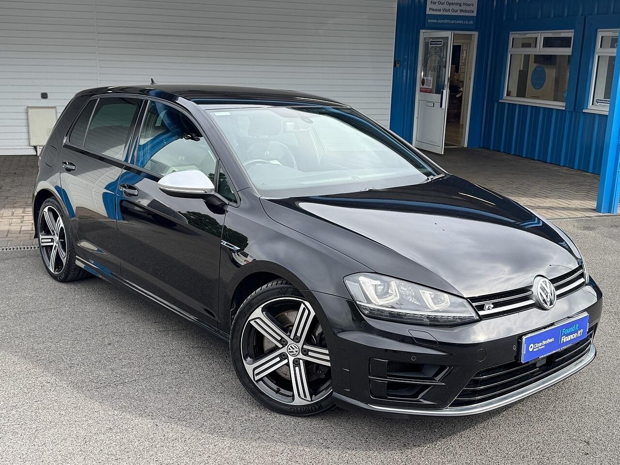 Volkswagen Golf main image