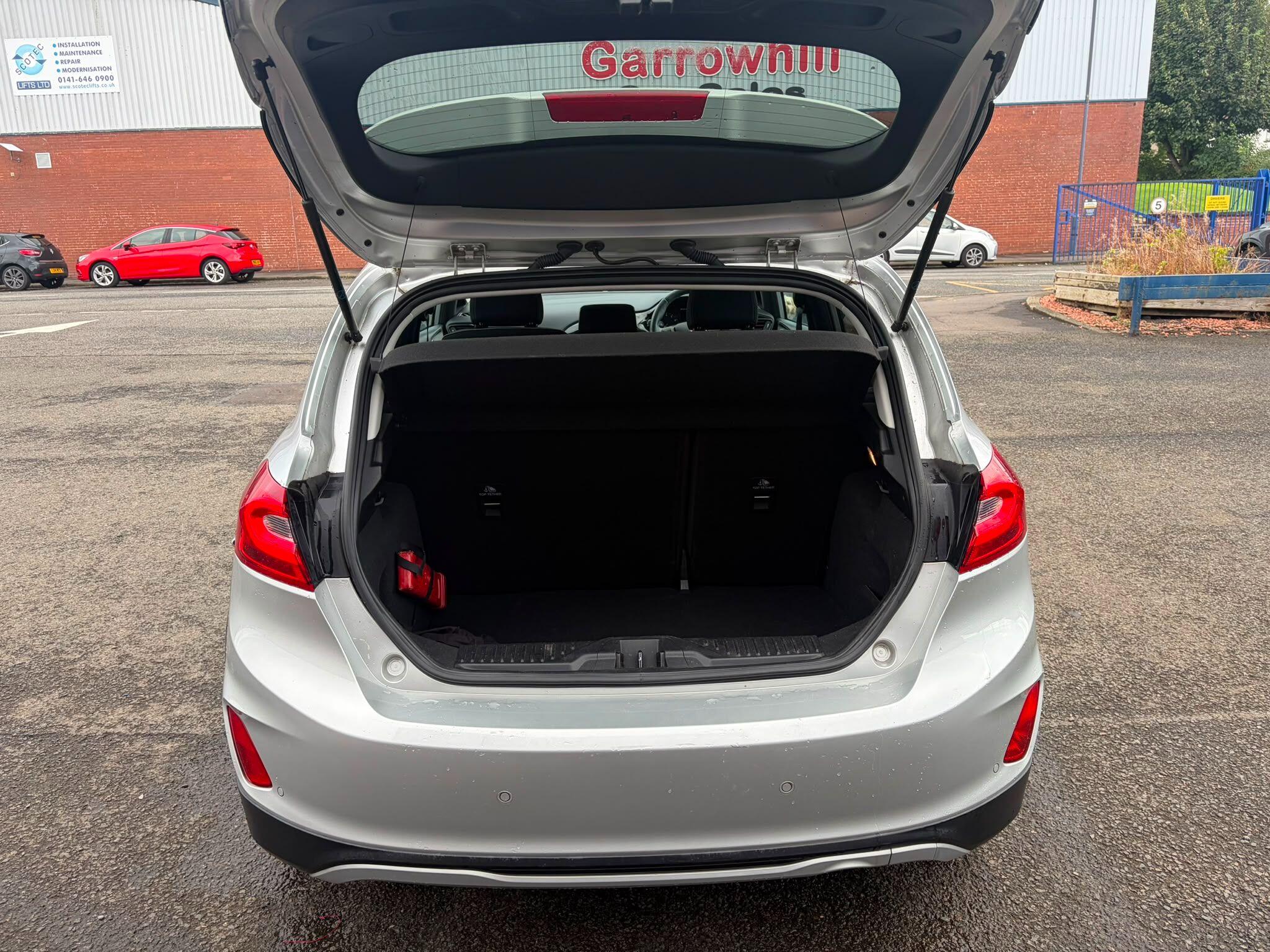 Ford Fiesta view 13