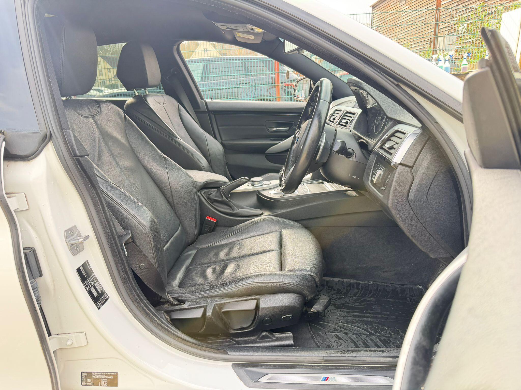 BMW 4 Series view 13