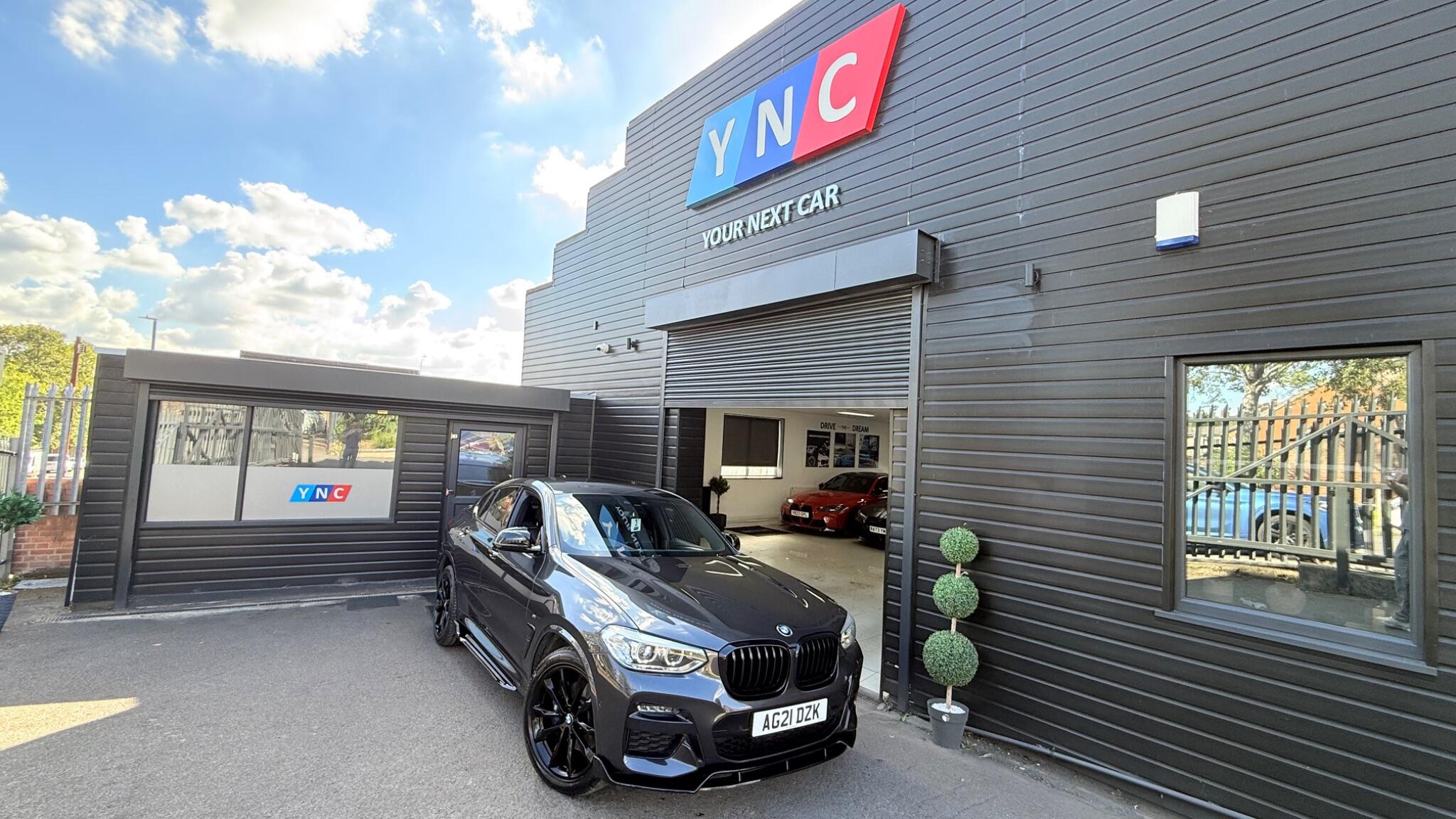 BMW X4 view 2