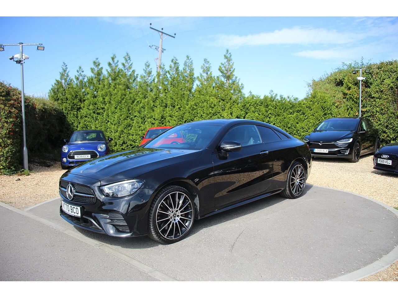 Mercedes-Benz E Class view 5