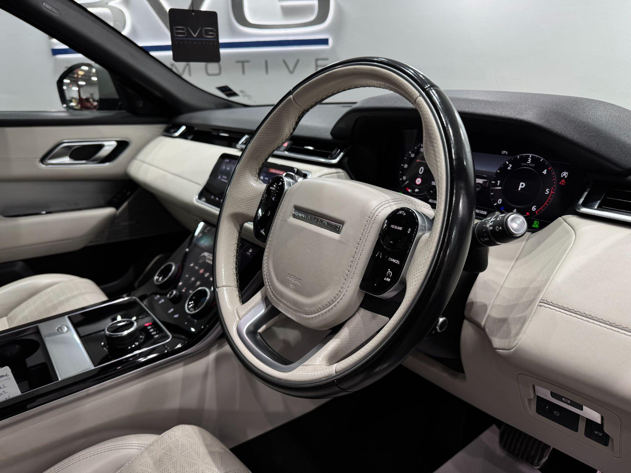 Land Rover Range Rover Velar view 21