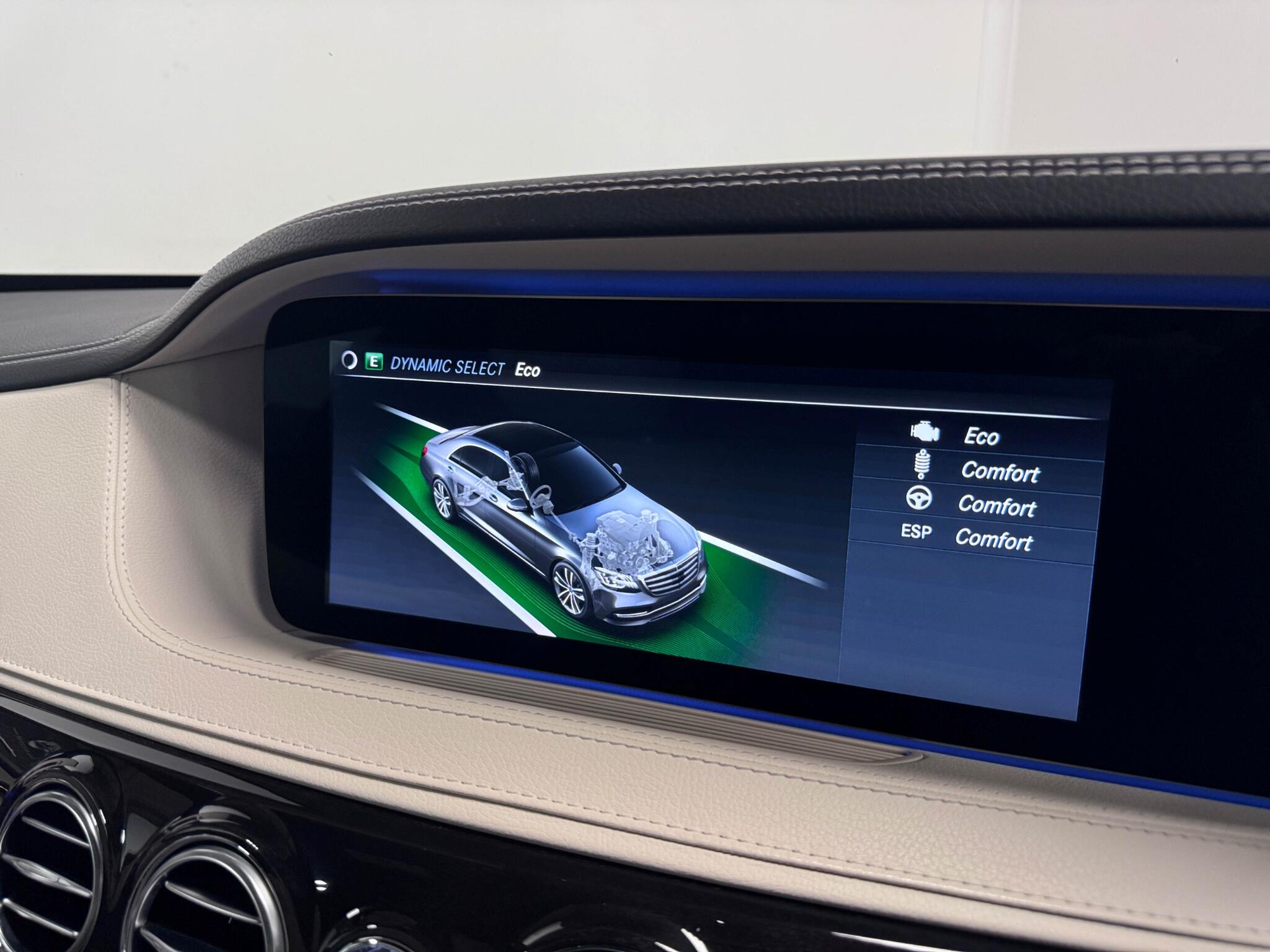 Mercedes-Benz S Class view 70