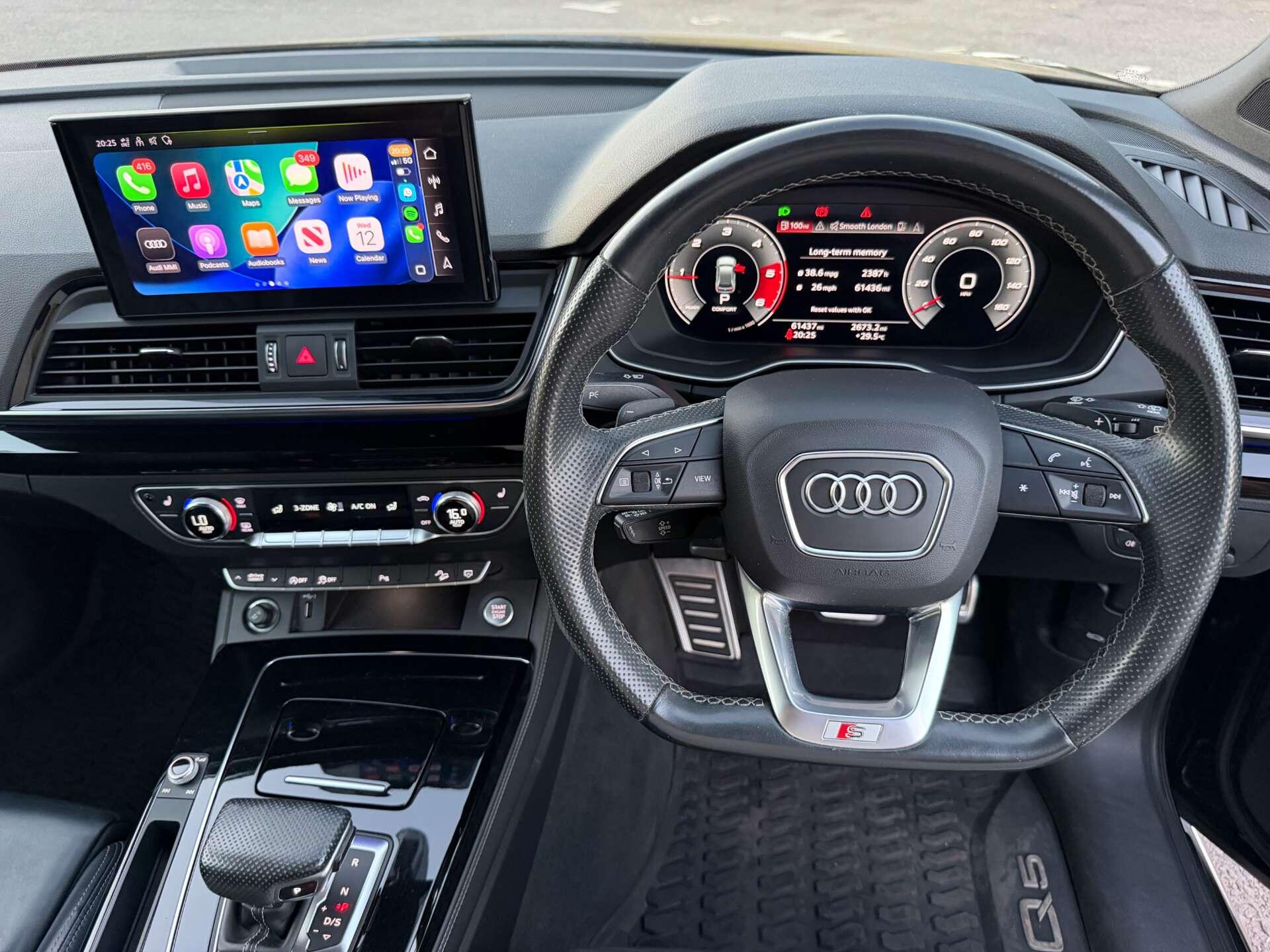 Audi Q5 view 32