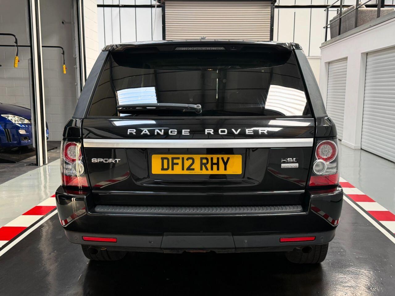 Land Rover Range Rover Sport view 4