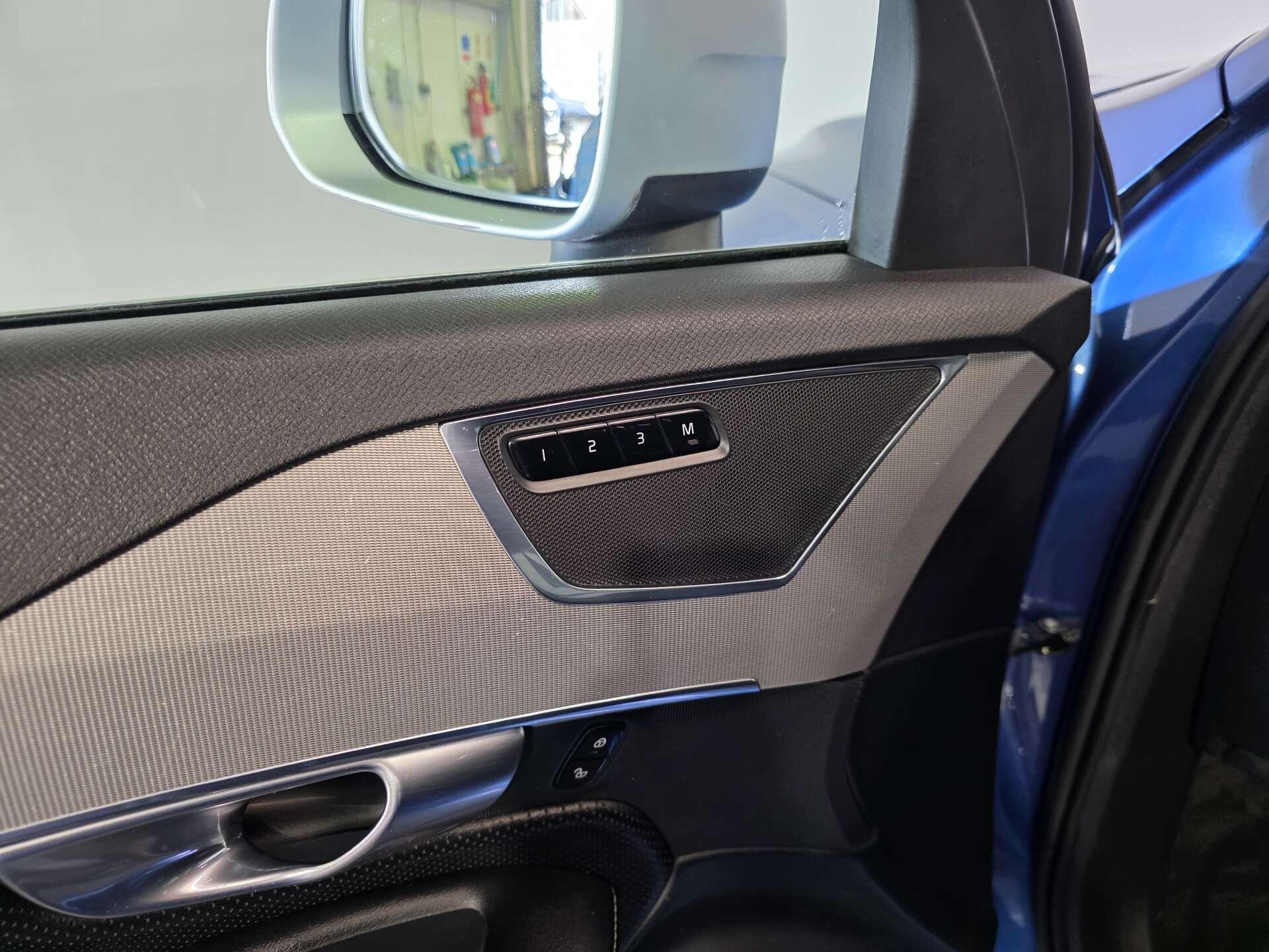 Volvo XC90 view 78
