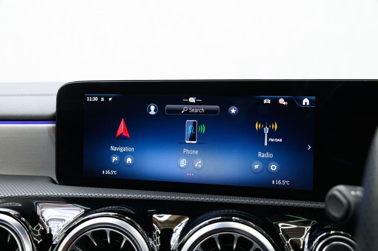 Mercedes-Benz CLA view 45