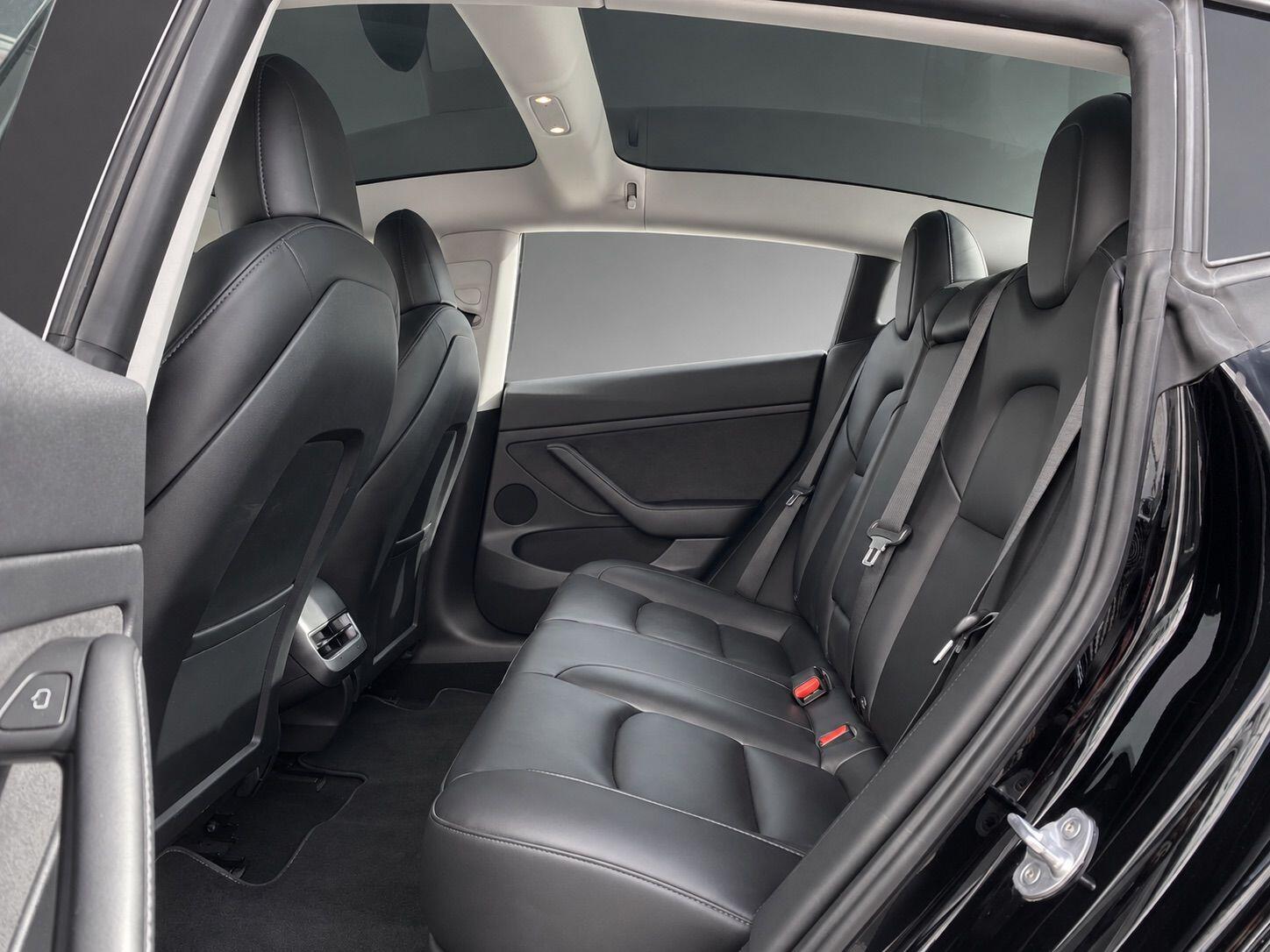 Tesla Model 3 view 28