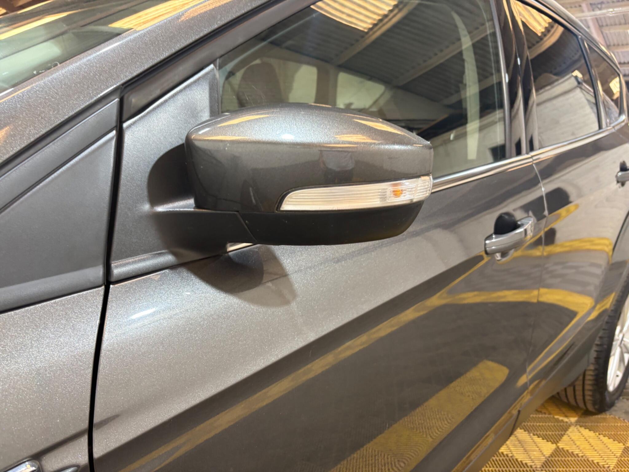 Ford Kuga view 48