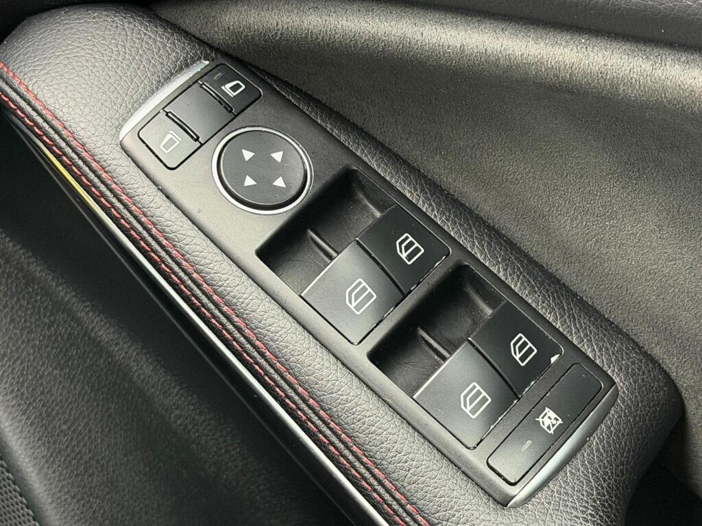 Mercedes-Benz A-Class view 19