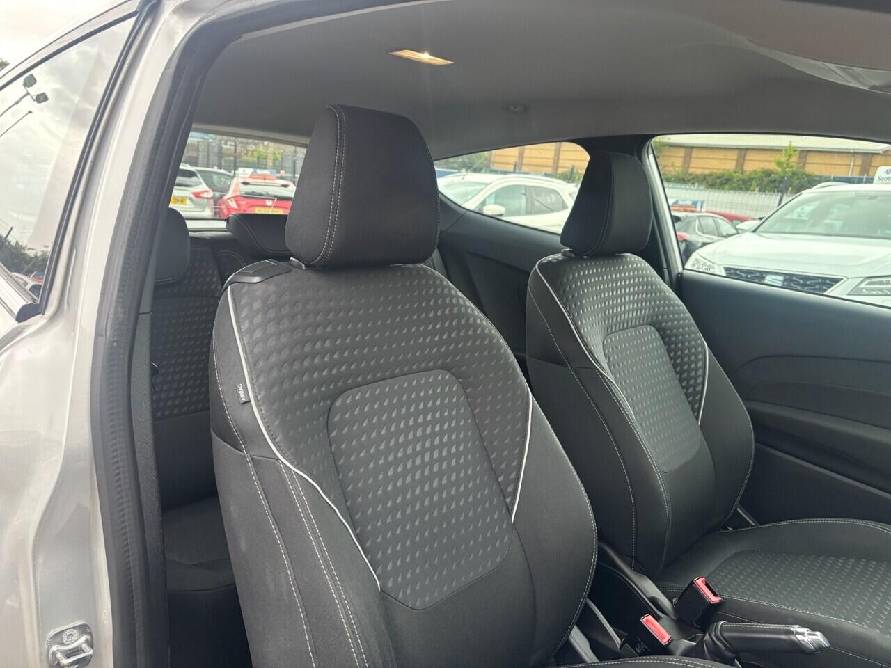 Ford Fiesta view 11