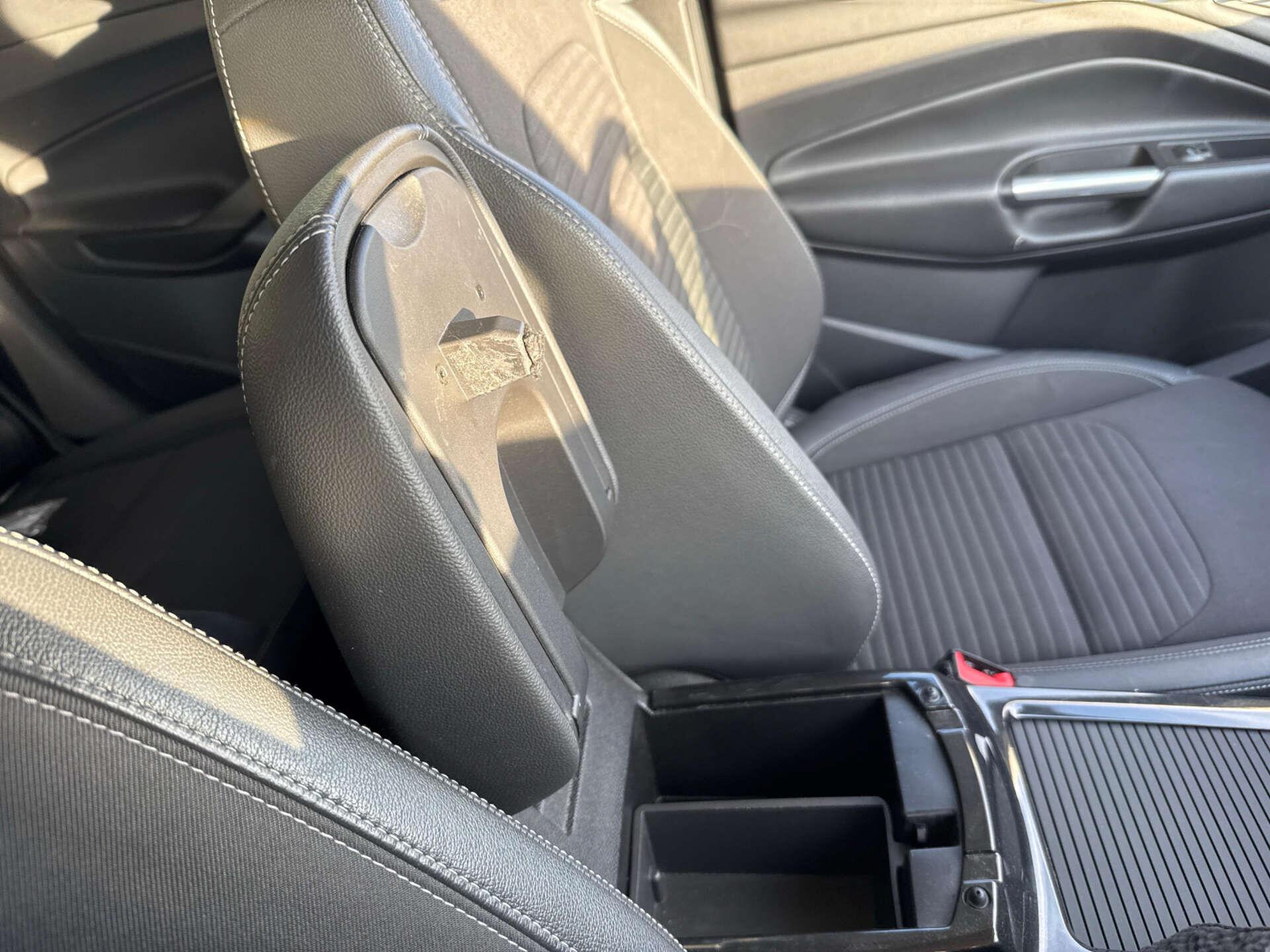 Ford Kuga view 113