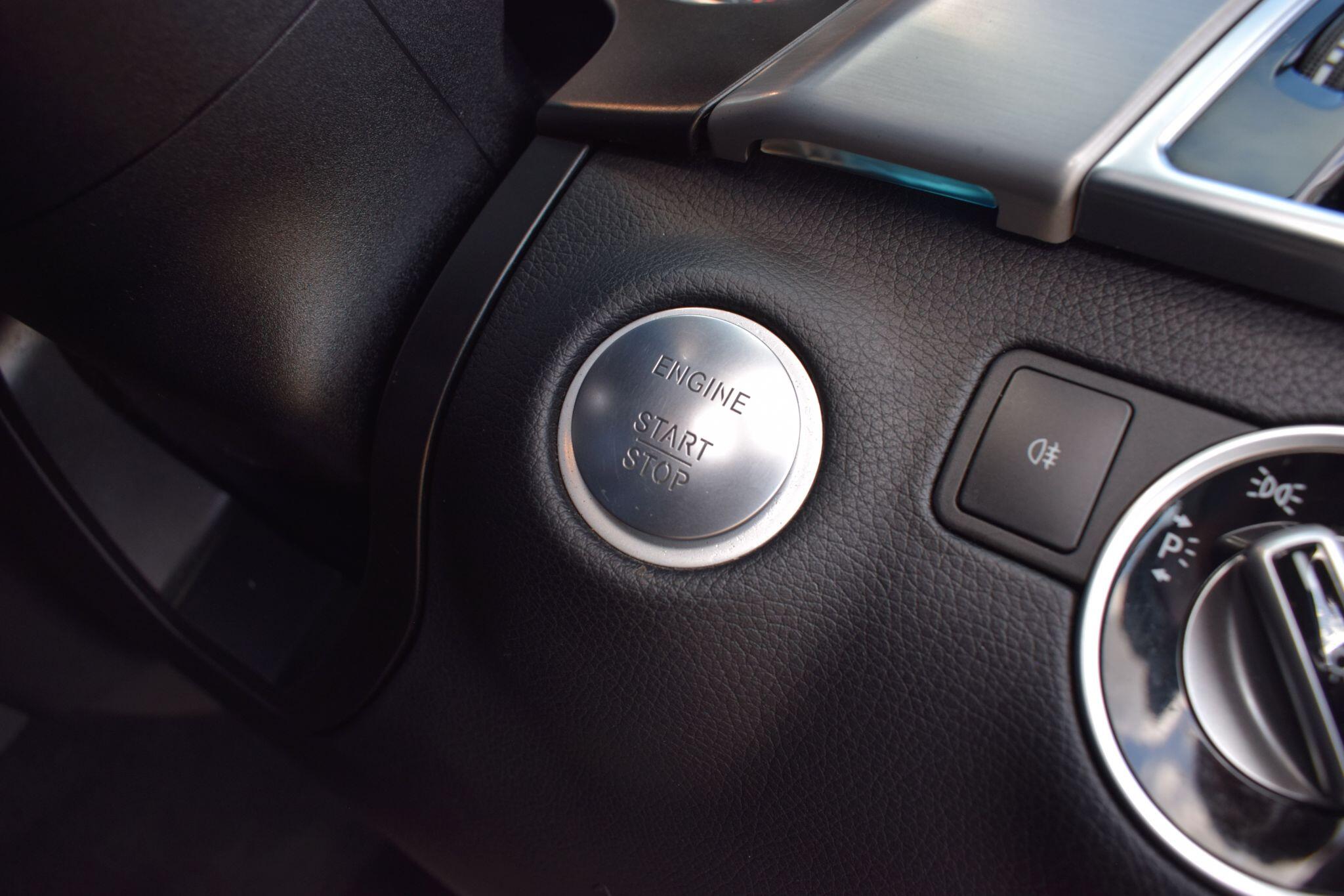 Mercedes-Benz GLE view 9