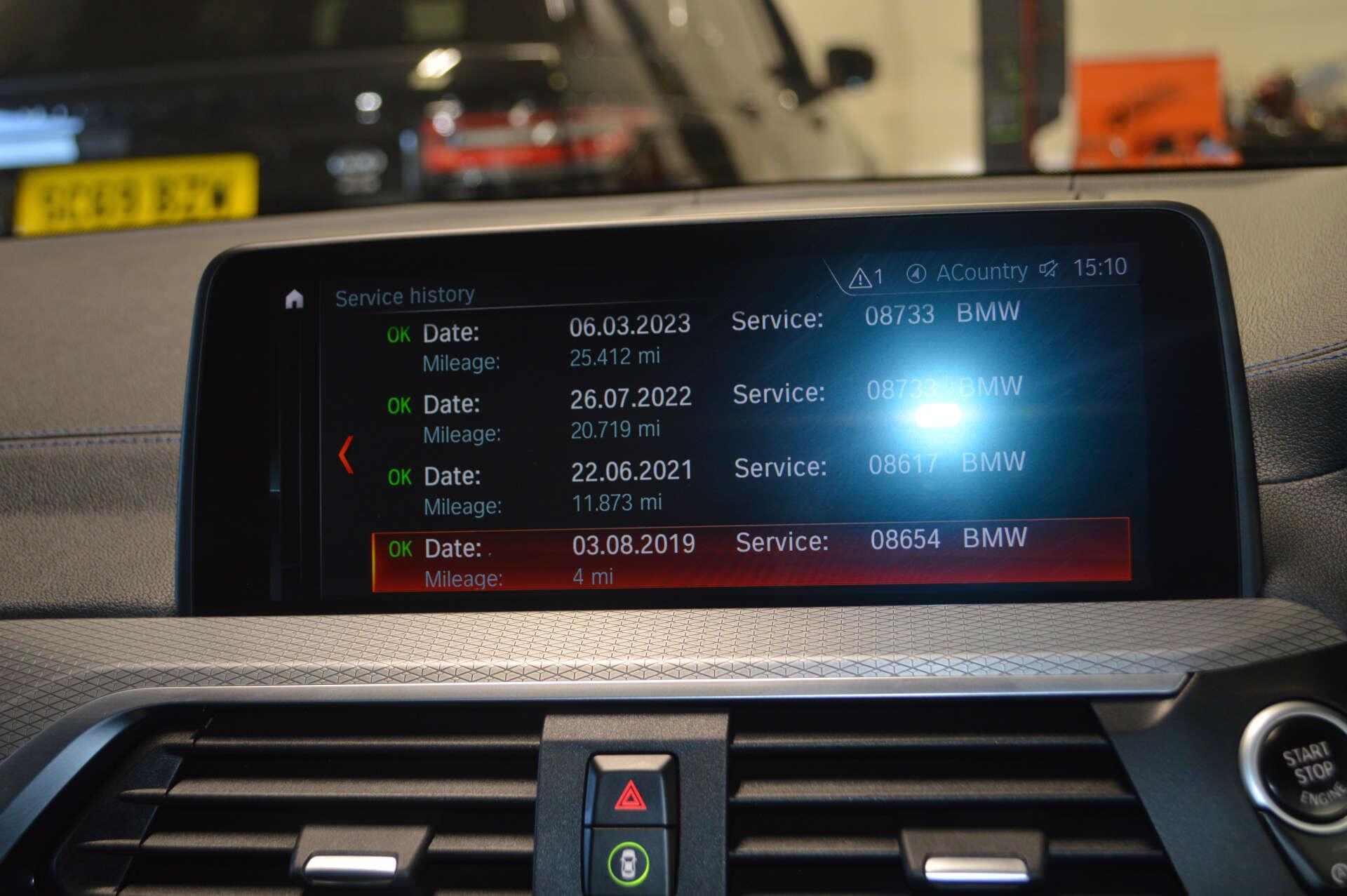 BMW X3 view 23