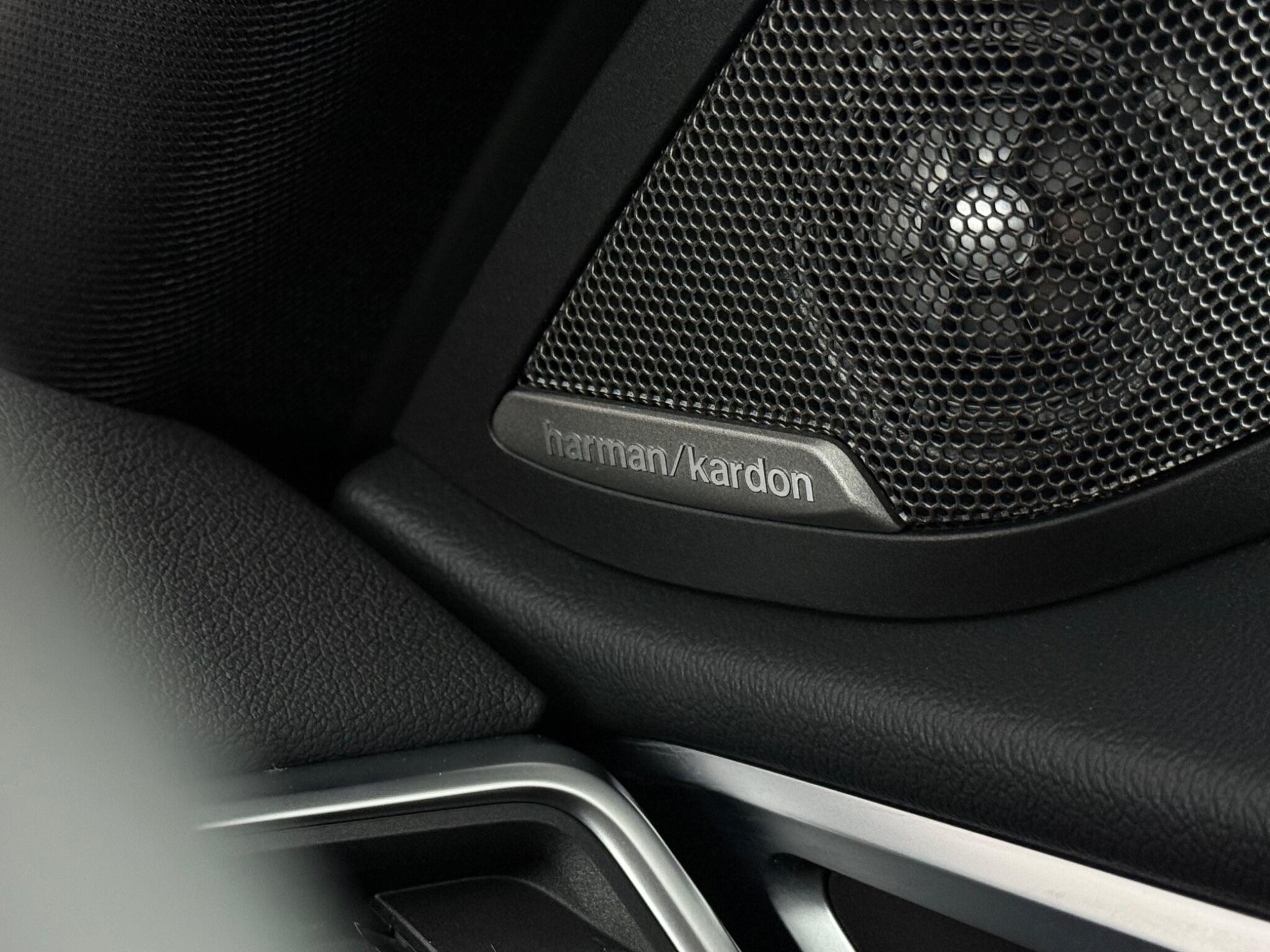 BMW I4 view 21